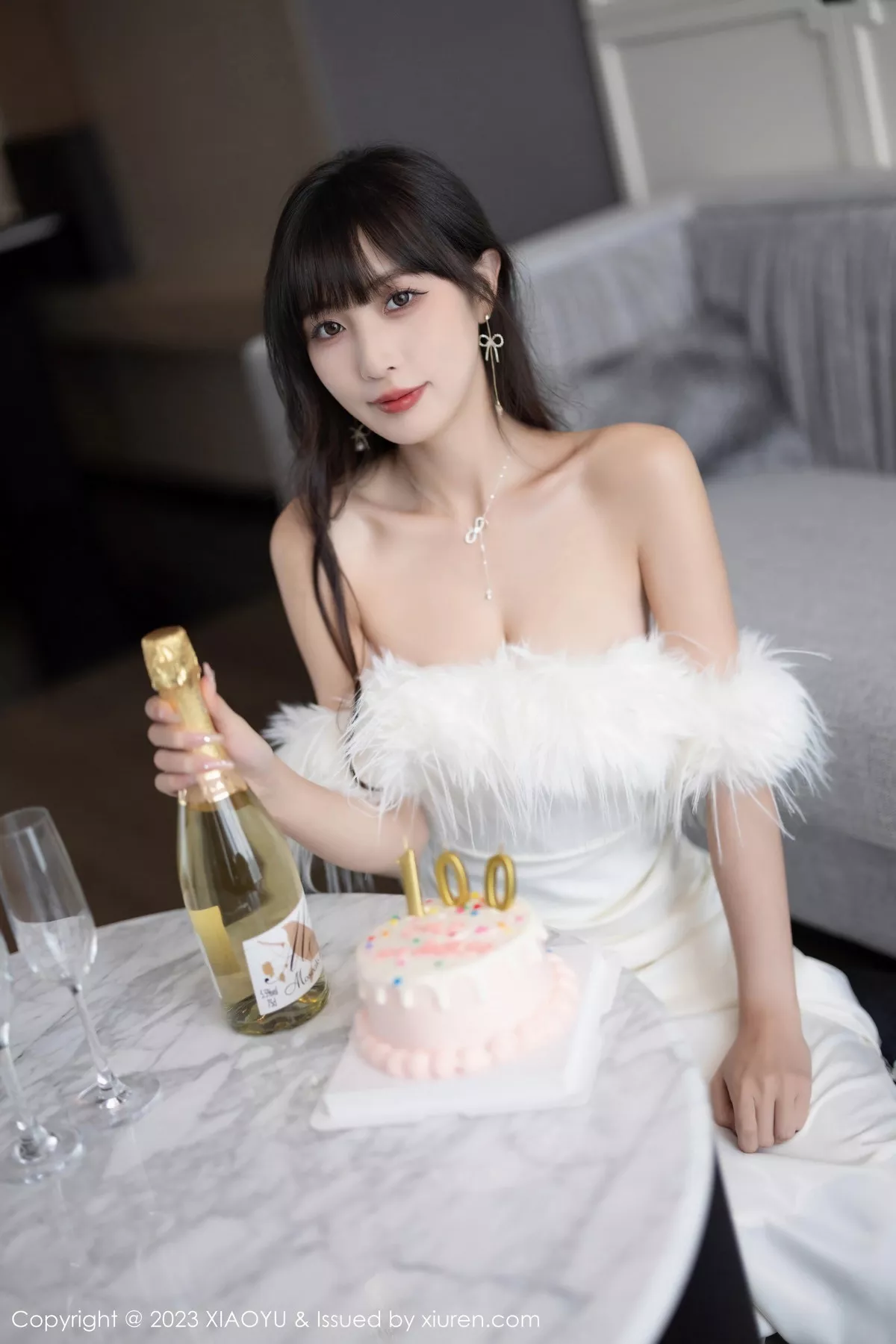 秀人集.com_[XiaoYu画语界]Vol.1120_模特林星阑白色蕾丝情趣内衣+露肩连衣裙秀曼妙身姿诱惑写真102P