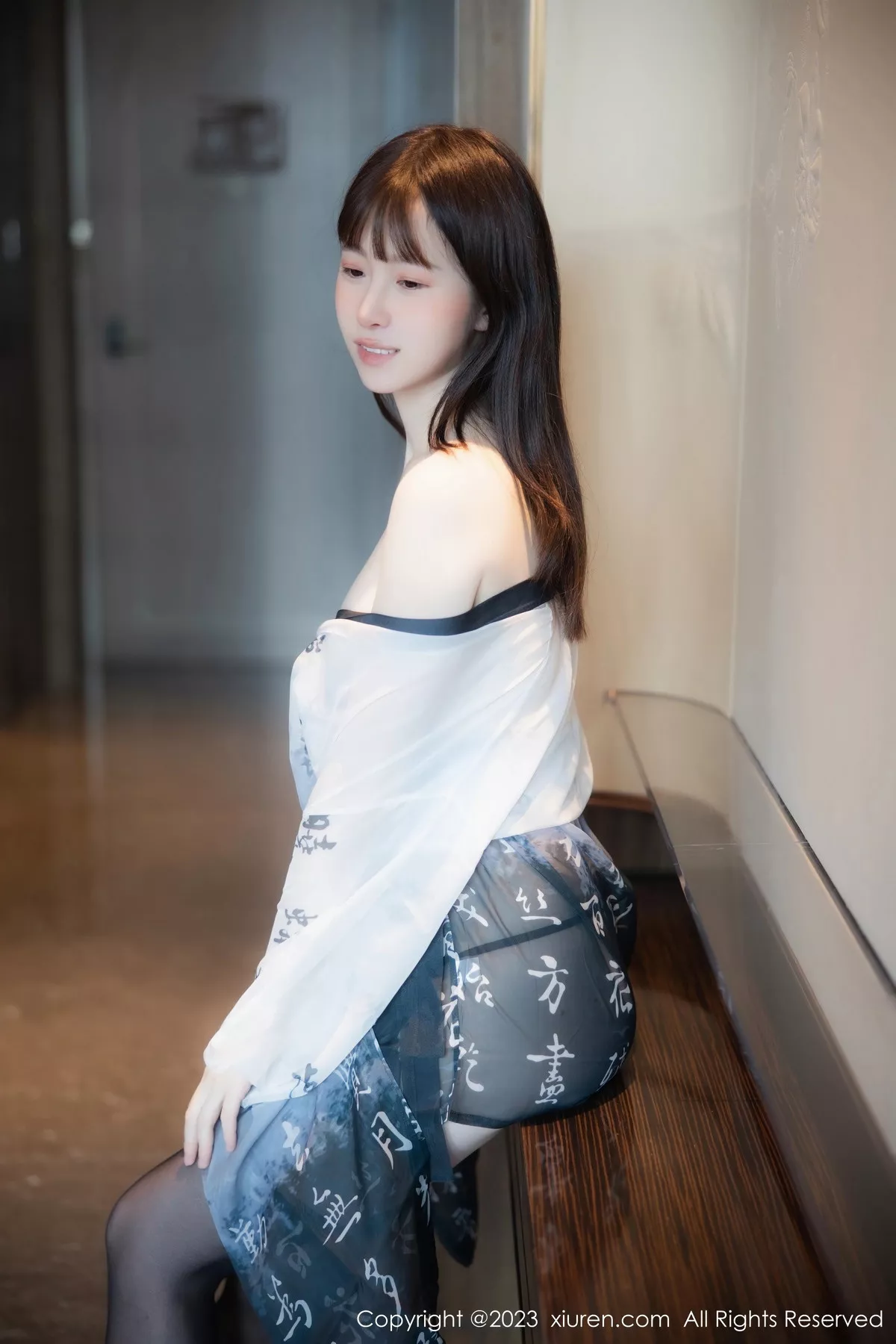 秀人集.com_[XiuRen秀人网]No.7459_模特林悠悠性感黑白薄纱古装服饰配黑丝袜秀曼妙身姿诱惑写真84P