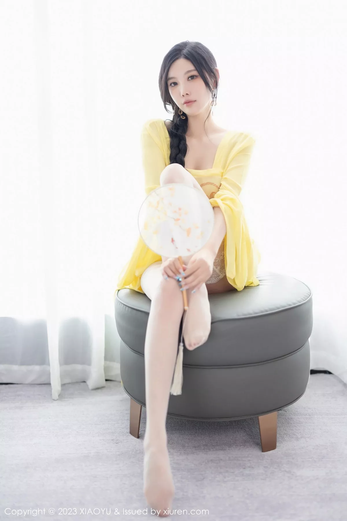 秀人集.com_[XiaoYu画语界]Vol.1126_女神杨晨晨Yome性感黄色连衣短裙配白丝袜秀丰腴身材诱惑写真90P