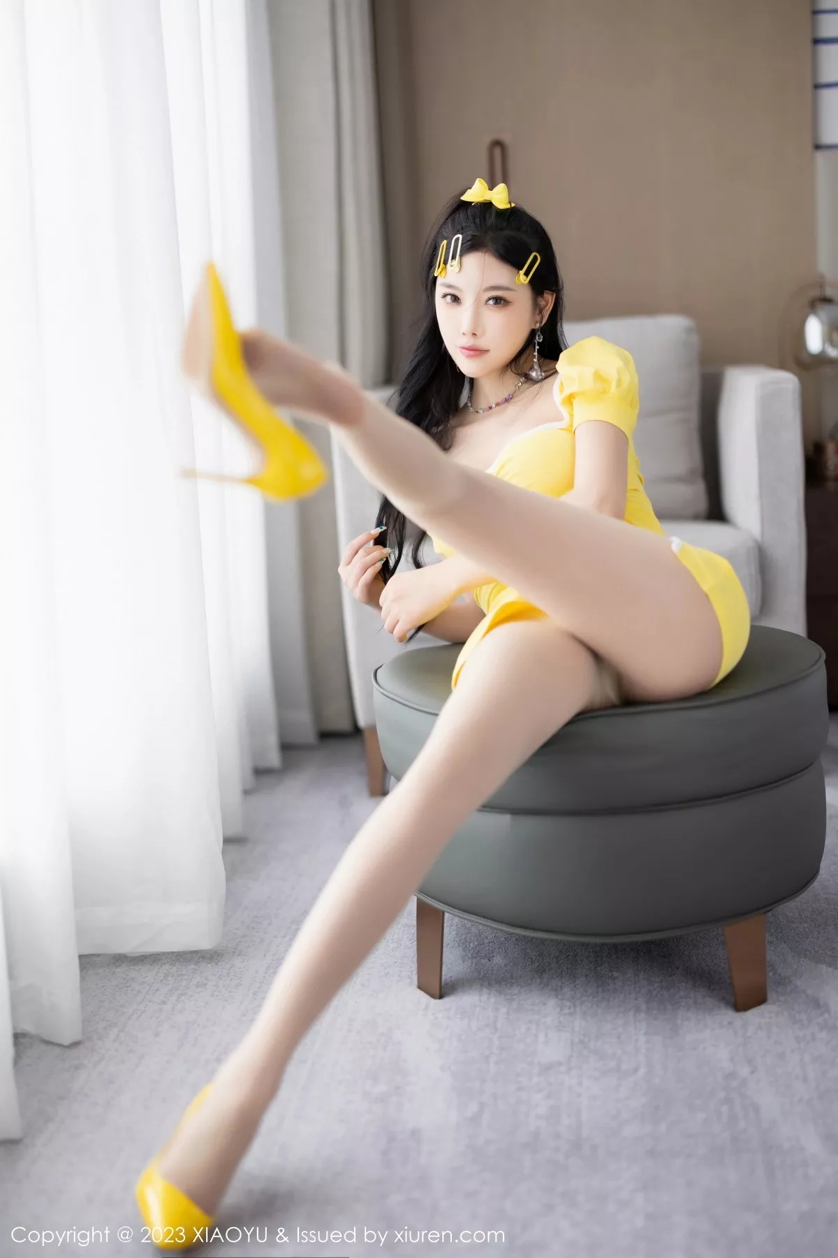 秀人集.com_[XiaoYu画语界]Vol.1126_女神杨晨晨Yome性感黄色连衣短裙配白丝袜秀丰腴身材诱惑写真90P