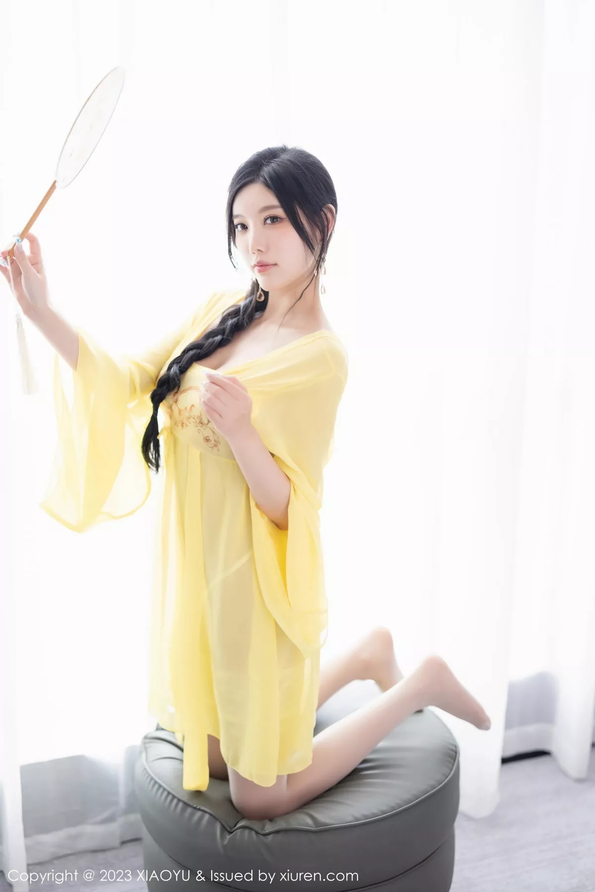 秀人集.com_[XiaoYu画语界]Vol.1126_女神杨晨晨Yome性感黄色连衣短裙配白丝袜秀丰腴身材诱惑写真90P