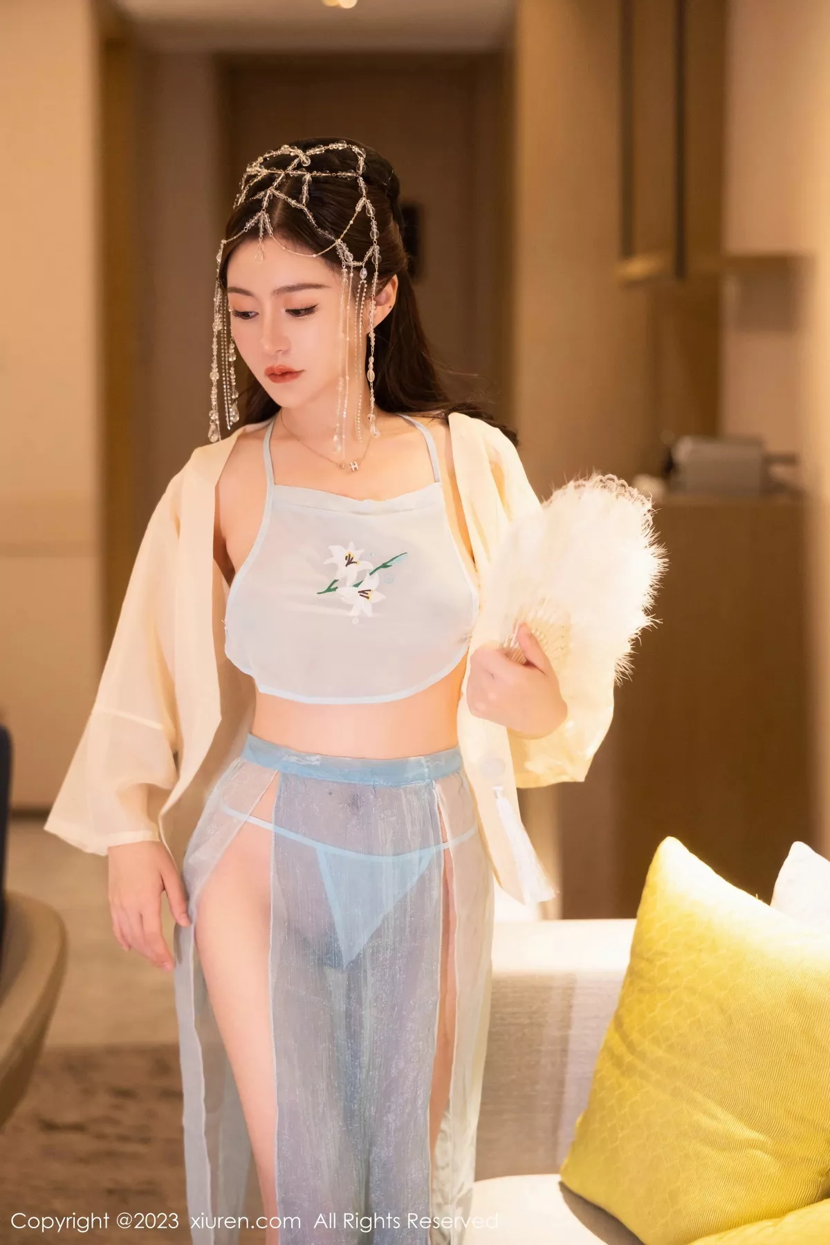秀人集.com_[XiuRen秀人网]No.7514_模特唐宁宁私房浴室性感浅色薄纱古装服饰秀丰腴身姿诱惑写真75P