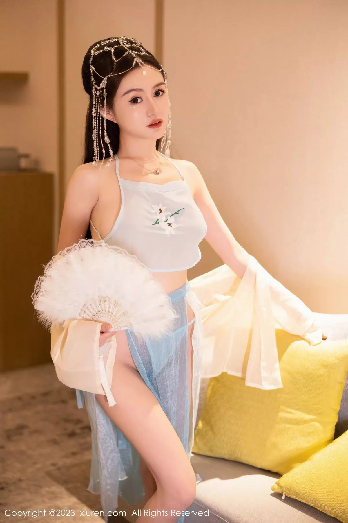 秀人集.com_[XiuRen秀人网]No.7514_模特唐宁宁私房浴室性感浅色薄纱古装服饰秀丰腴身姿诱惑写真75P