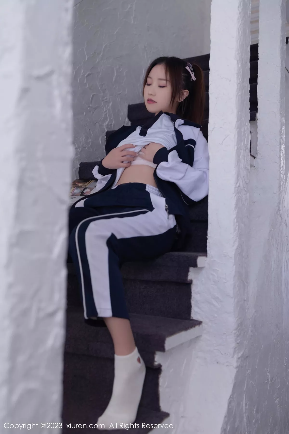 秀人集.com_[XiuRen秀人网]No.7528_模特杏子Yada脱普蓝色学妹制服露白色内衣秀曼妙身姿诱惑写真89P