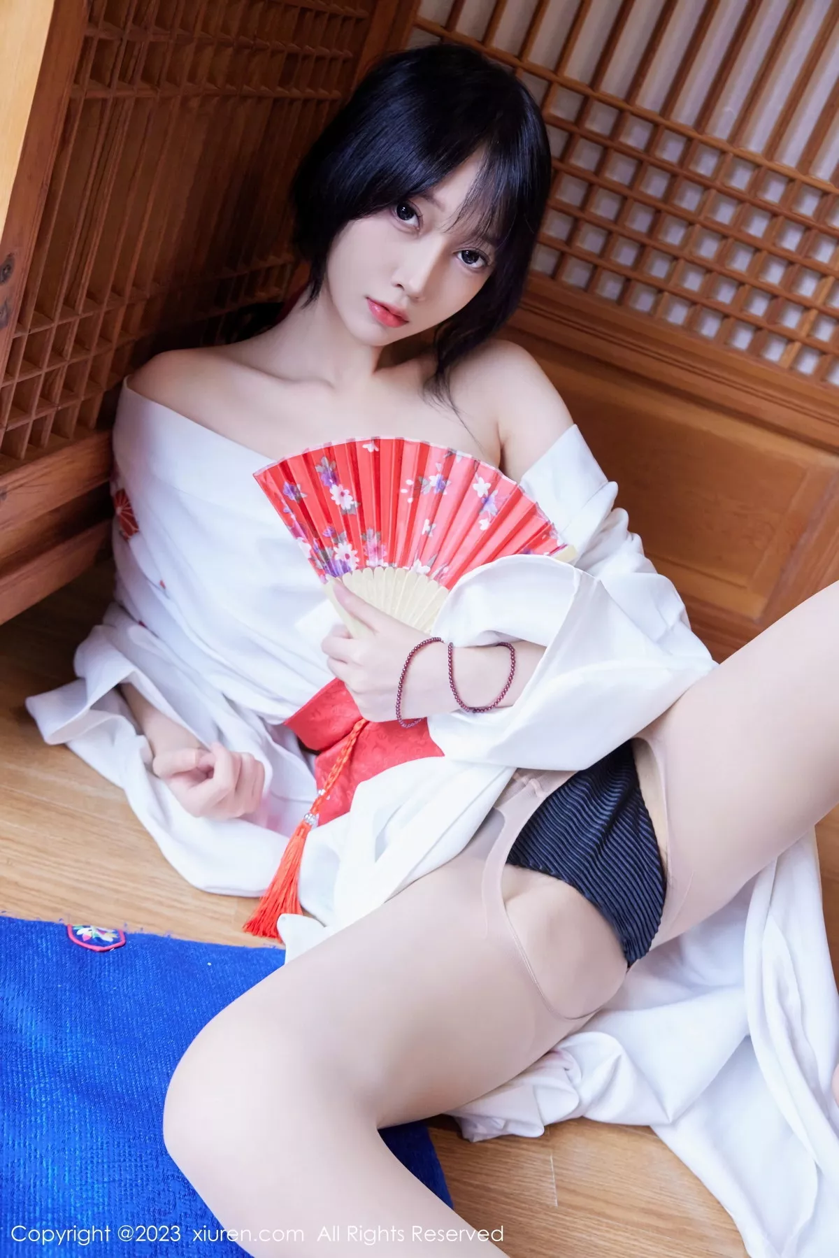 秀人集.com_[XiuRen秀人网]No.7610_模特玥儿玥er性感白色日式和服配开档肉丝秀完美身材诱惑写真60P