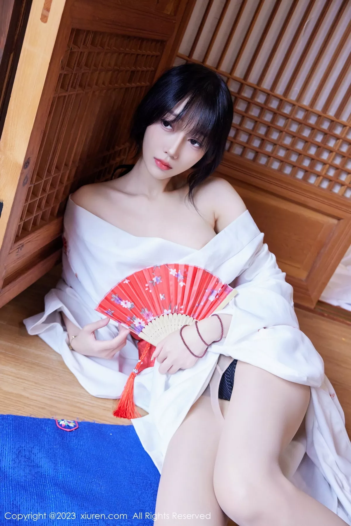 秀人集.com_[XiuRen秀人网]No.7610_模特玥儿玥er性感白色日式和服配开档肉丝秀完美身材诱惑写真60P