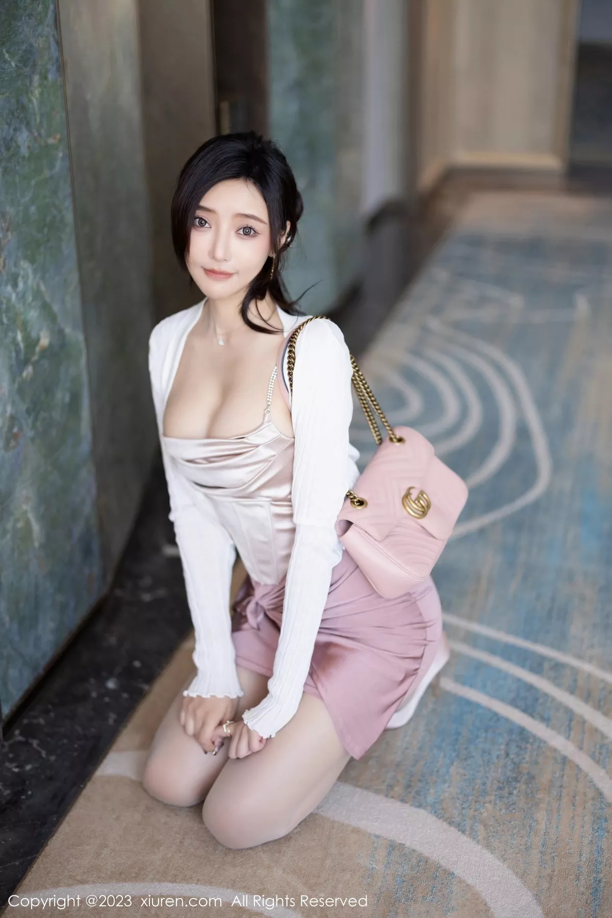 秀人集.com_[XiuRen秀人网]No.7640_女神王馨瑶yanni粉色连衣短裙+黑色情趣服秀完美身材诱惑写真88P