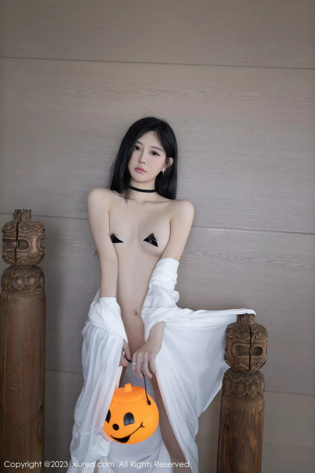 秀人集.com_[XiuRen秀人网]No.7649_模特幼幼性感黑色皮质情趣服饰配黑丝吊袜秀完美身材诱惑写真80P