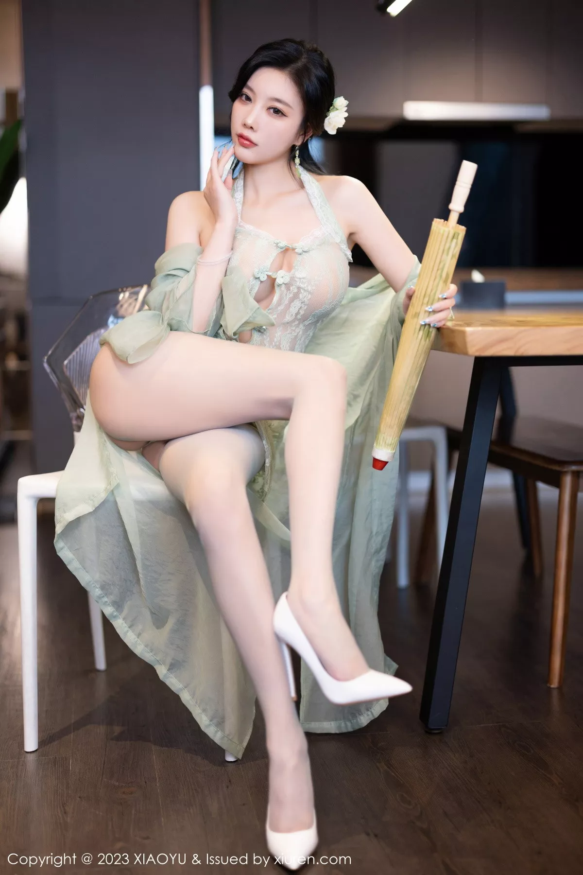 秀人集.com_[XiaoYu画语界]Vol.1143_女神杨晨晨性感淡绿薄纱短裙露绿灰色蕾丝情趣服完美诱惑写真93P