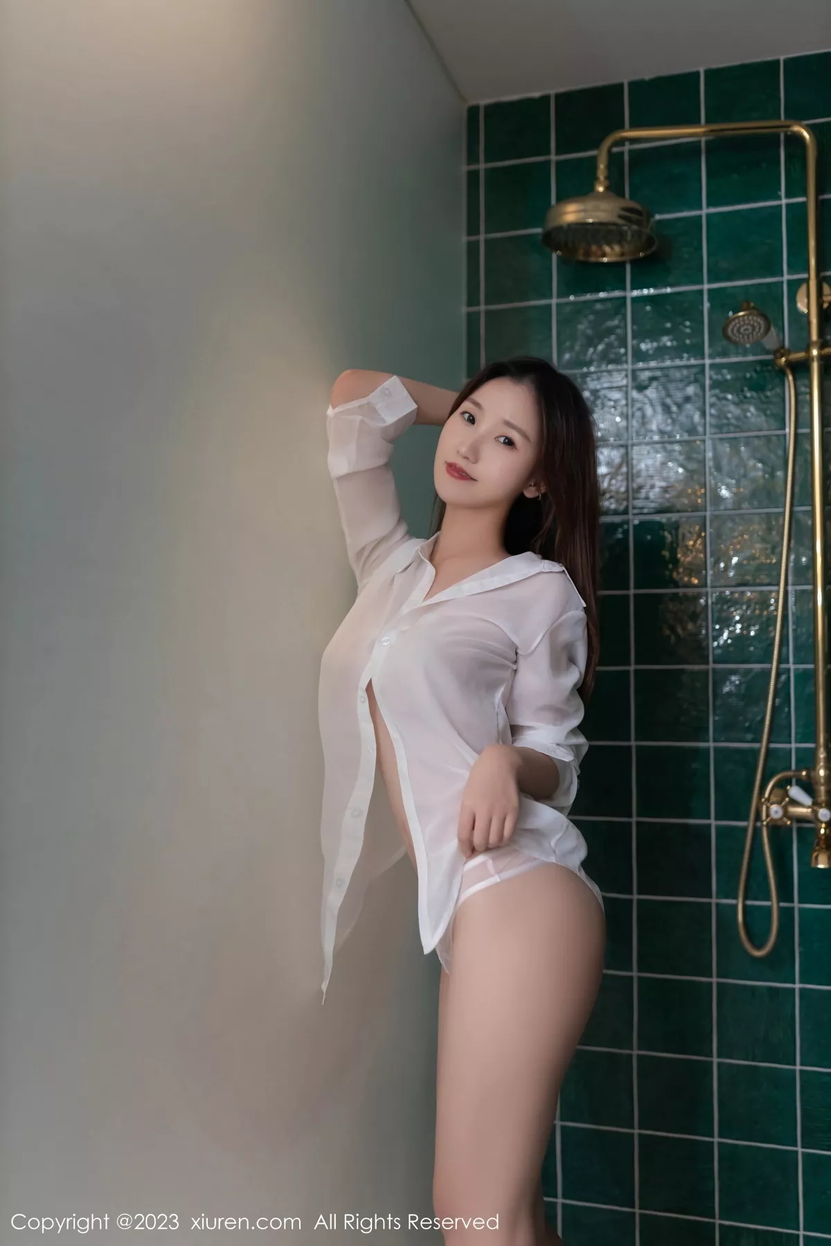 秀人集.com_[XiuRen秀人网]No.7668_模特杏子Yada浴室场景性感白T配蕾丝内裤秀撩人身姿诱惑写真82P
