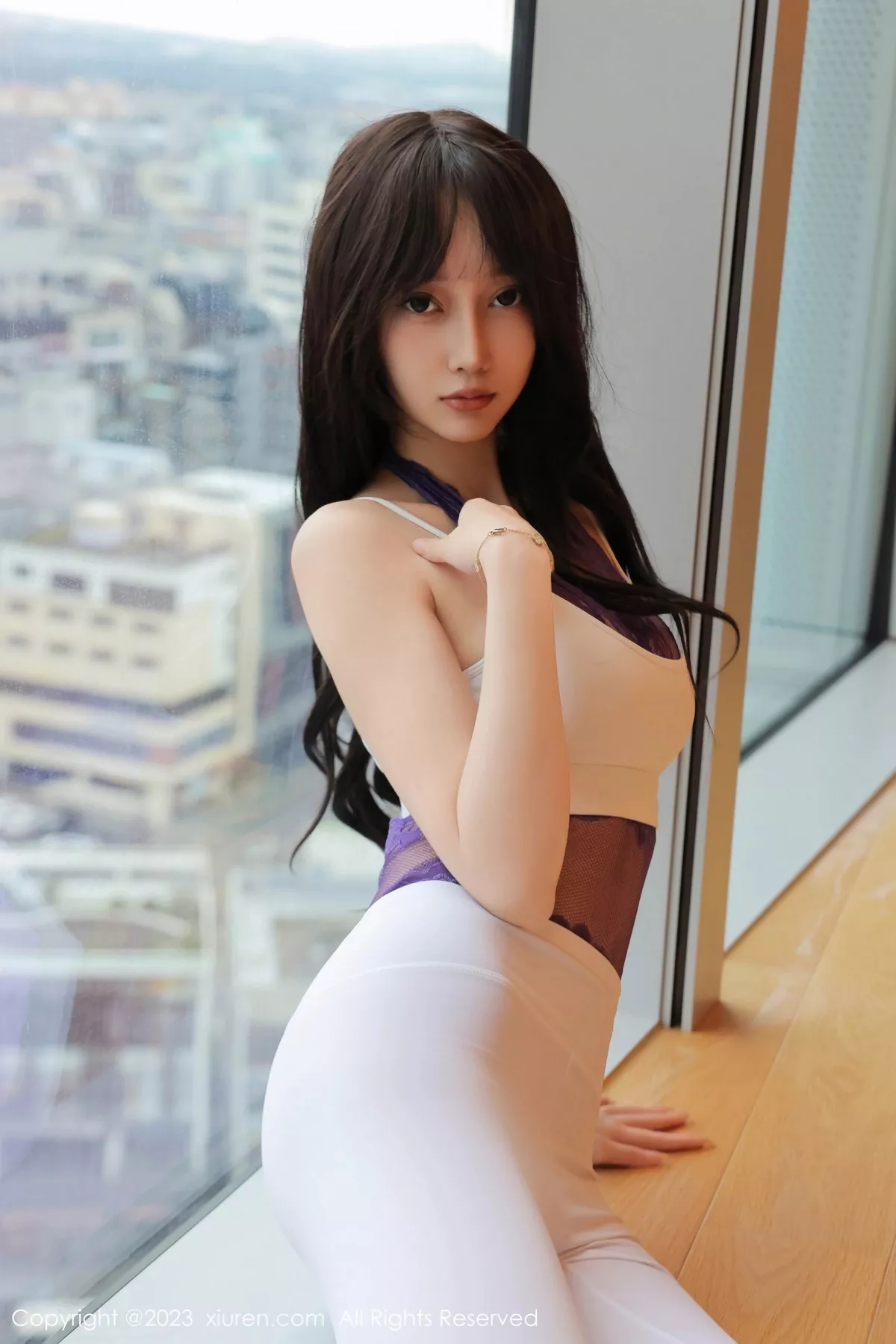 秀人集.com_[XiuRen秀人网]No.7570_模特玥儿玥er脱白色服饰露性感紫色蕾丝情趣内衣完美诱惑写真55P