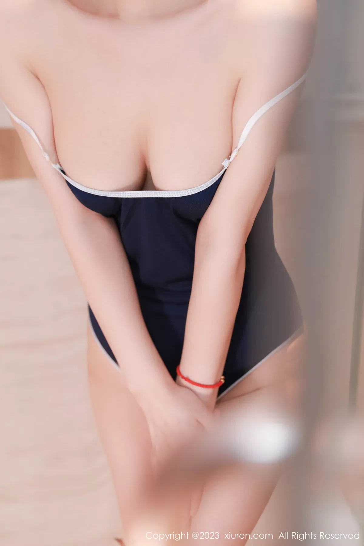 秀人集.com_[XiuRen秀人网]No.7685_模特林煊煊性感蓝色高叉连体内衣配黑丝袜秀丰满身材诱惑写真81P