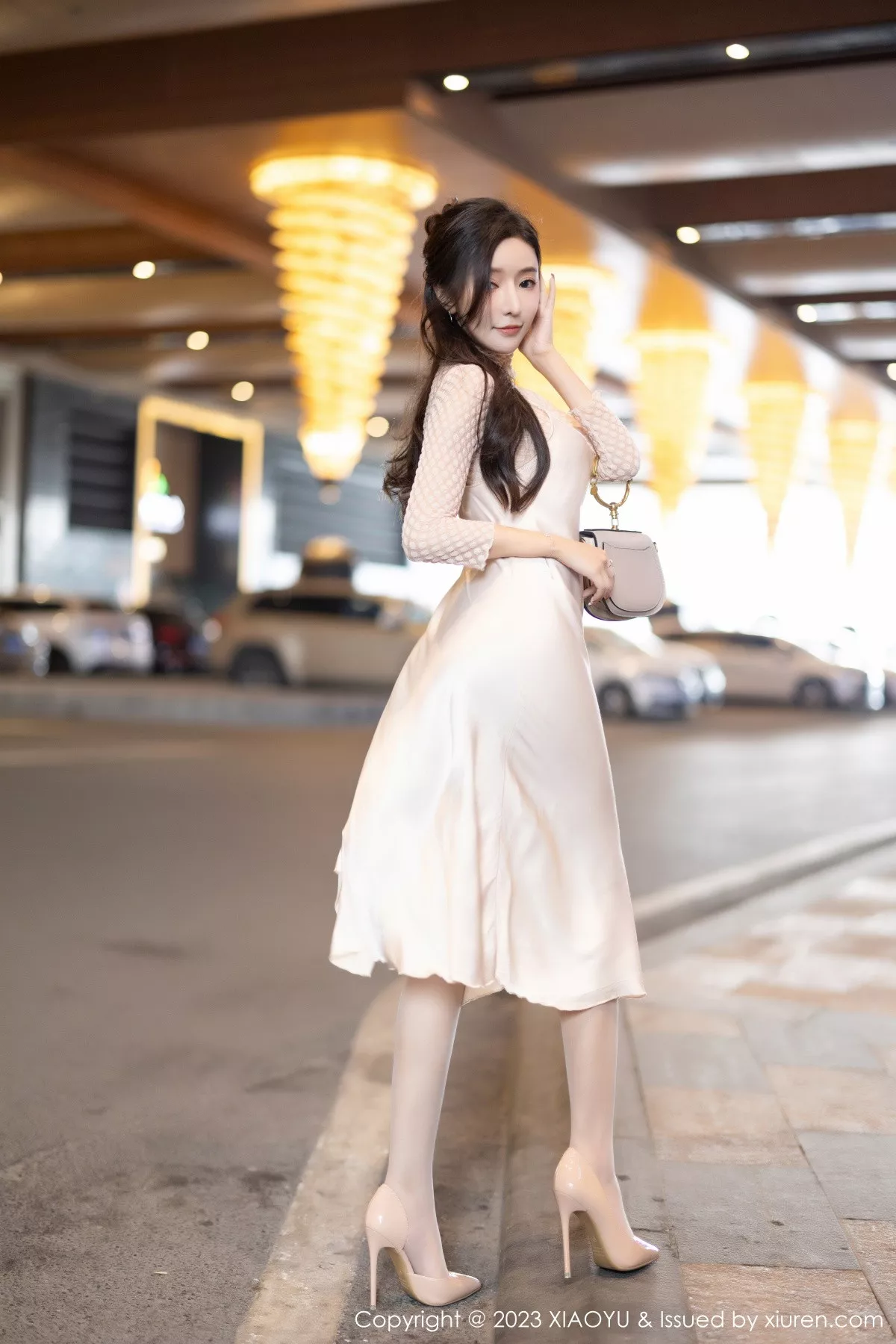 秀人集.com_[XiaoYu画语界]Vol.1157_女神王馨瑶淡黄色连衣短裙+性感网纱情趣服秀惹火身材诱惑写真85P