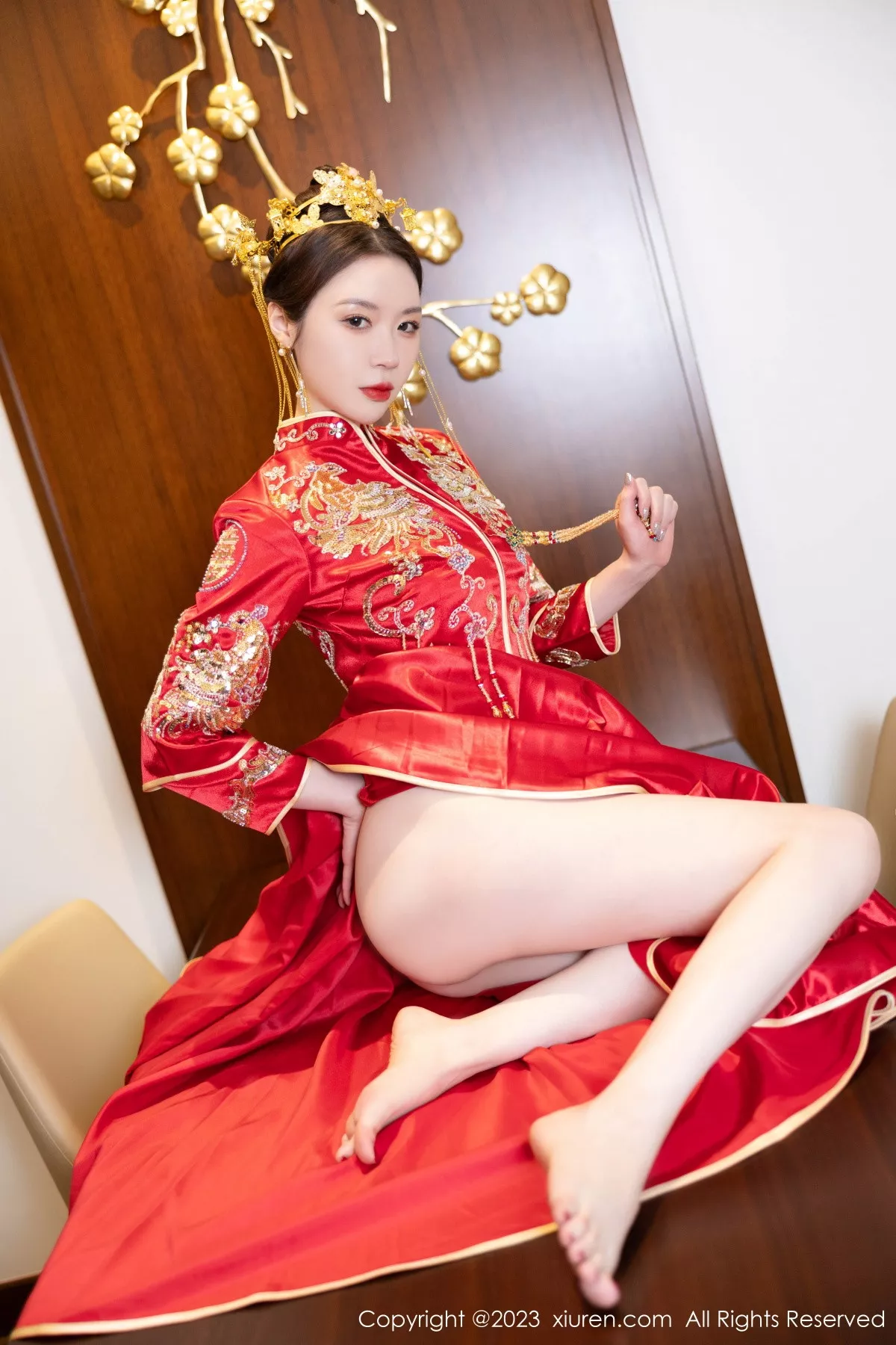 秀人集.com_[XiuRen秀人网]No.7766_模特梦心玥性感红色中式婚服露红色薄透肚兜内衣撩人诱惑写真88P