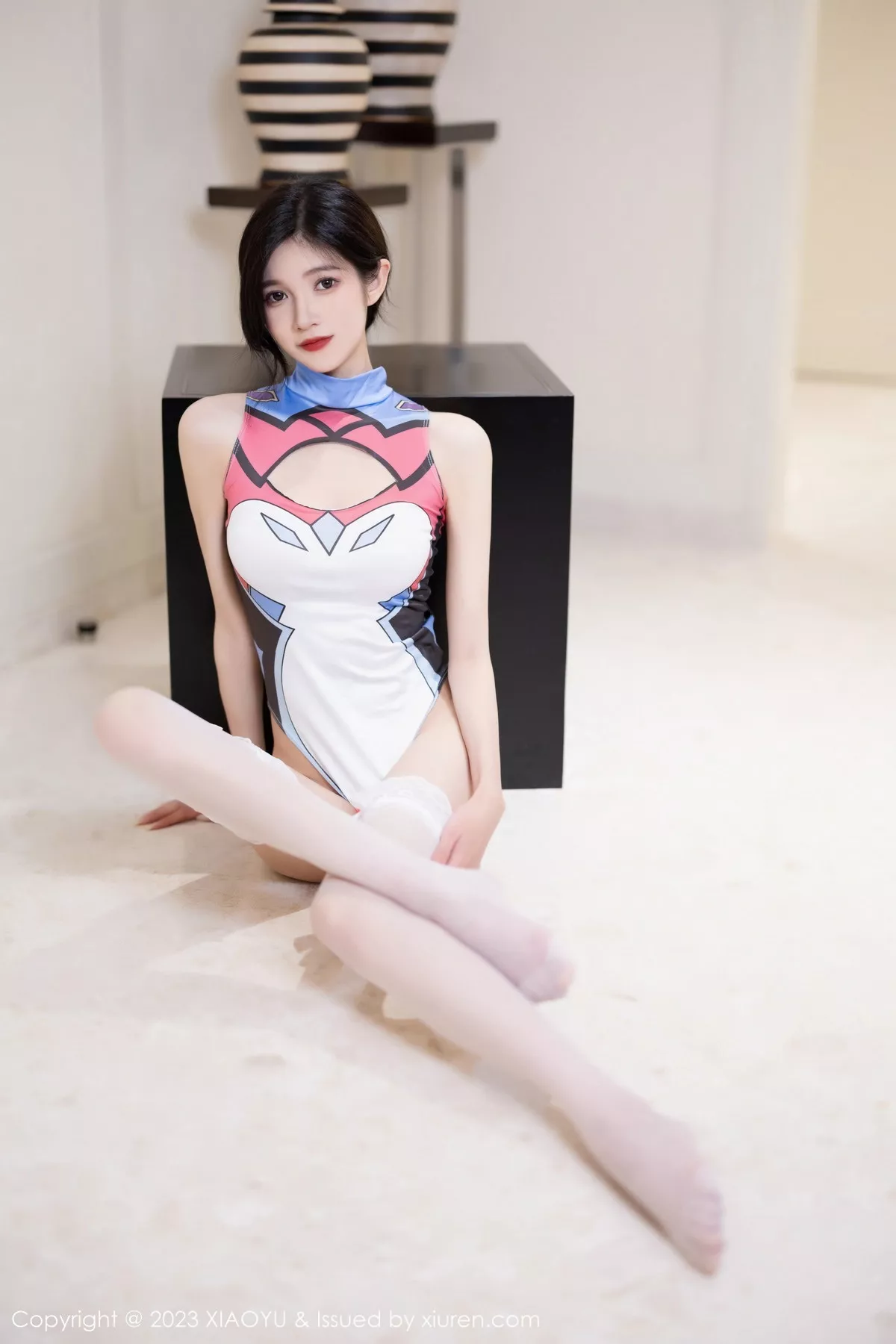 秀人集.com_[XiaoYu画语界]Vol.1159_模特程程程性感黑色连衣短裙配黑丝吊袜秀苗条曼妙身姿诱惑写真96P