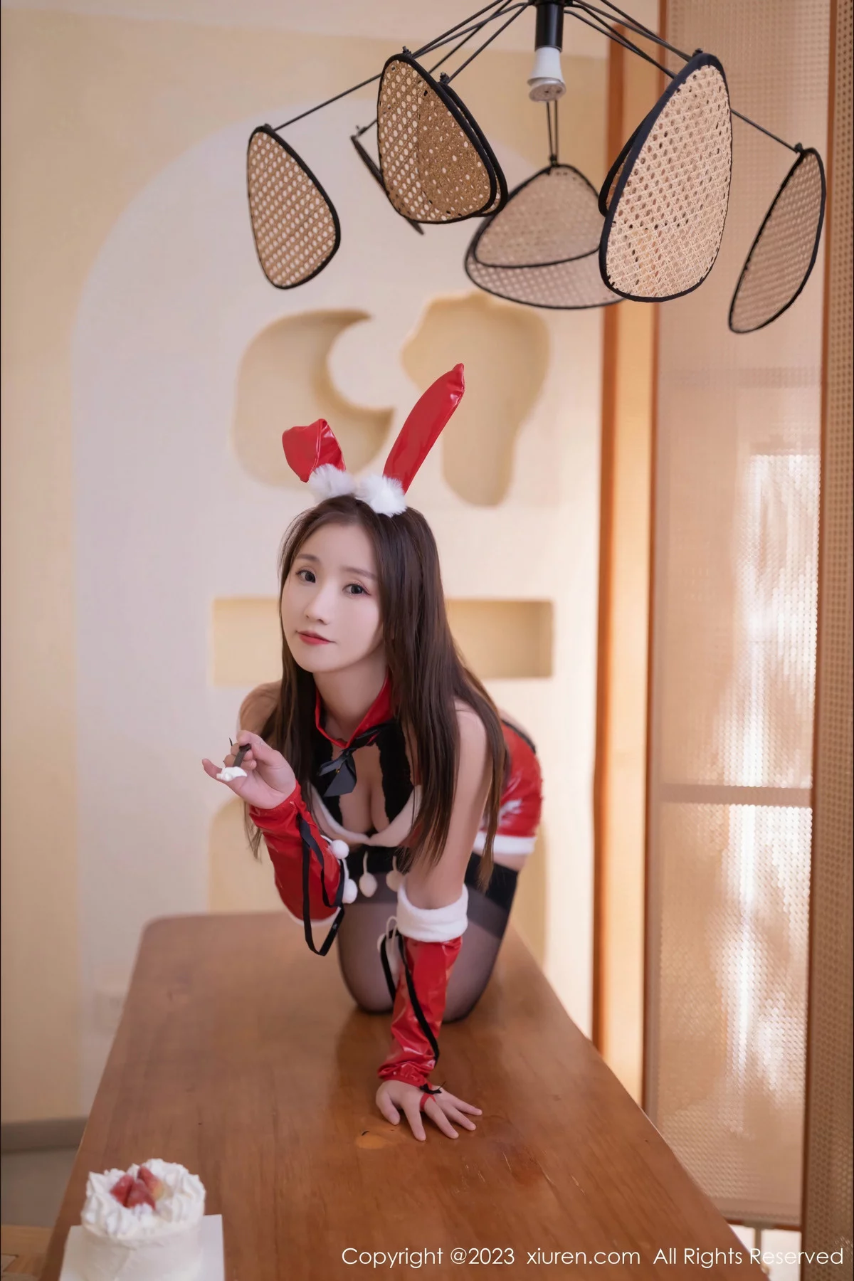 秀人集.com_[XiuRen秀人网]No.7875_模特杏子Yada圣诞主题性感红色皮质情趣服配黑丝吊袜诱惑写真87P