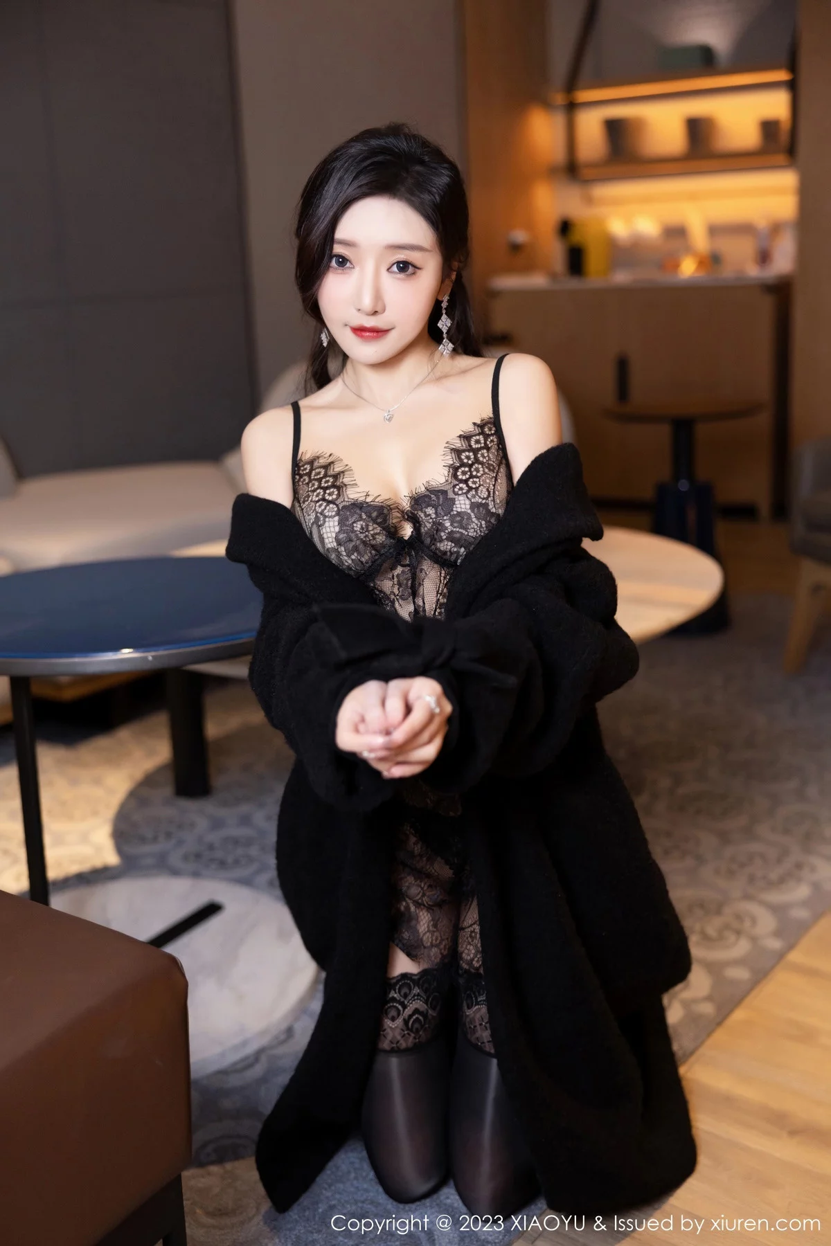 秀人集.com_[XiaoYu画语界]Vol.1174_女神王馨瑶yanni红色吊带连衣长裙+黑色蕾丝情趣服迷人诱惑写真84P