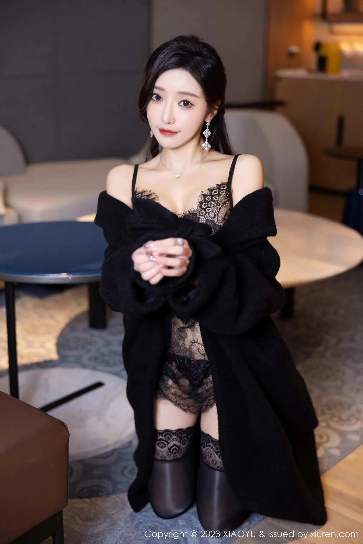 秀人集.com_[XiaoYu画语界]Vol.1174_女神王馨瑶yanni红色吊带连衣长裙+黑色蕾丝情趣服迷人诱惑写真84P