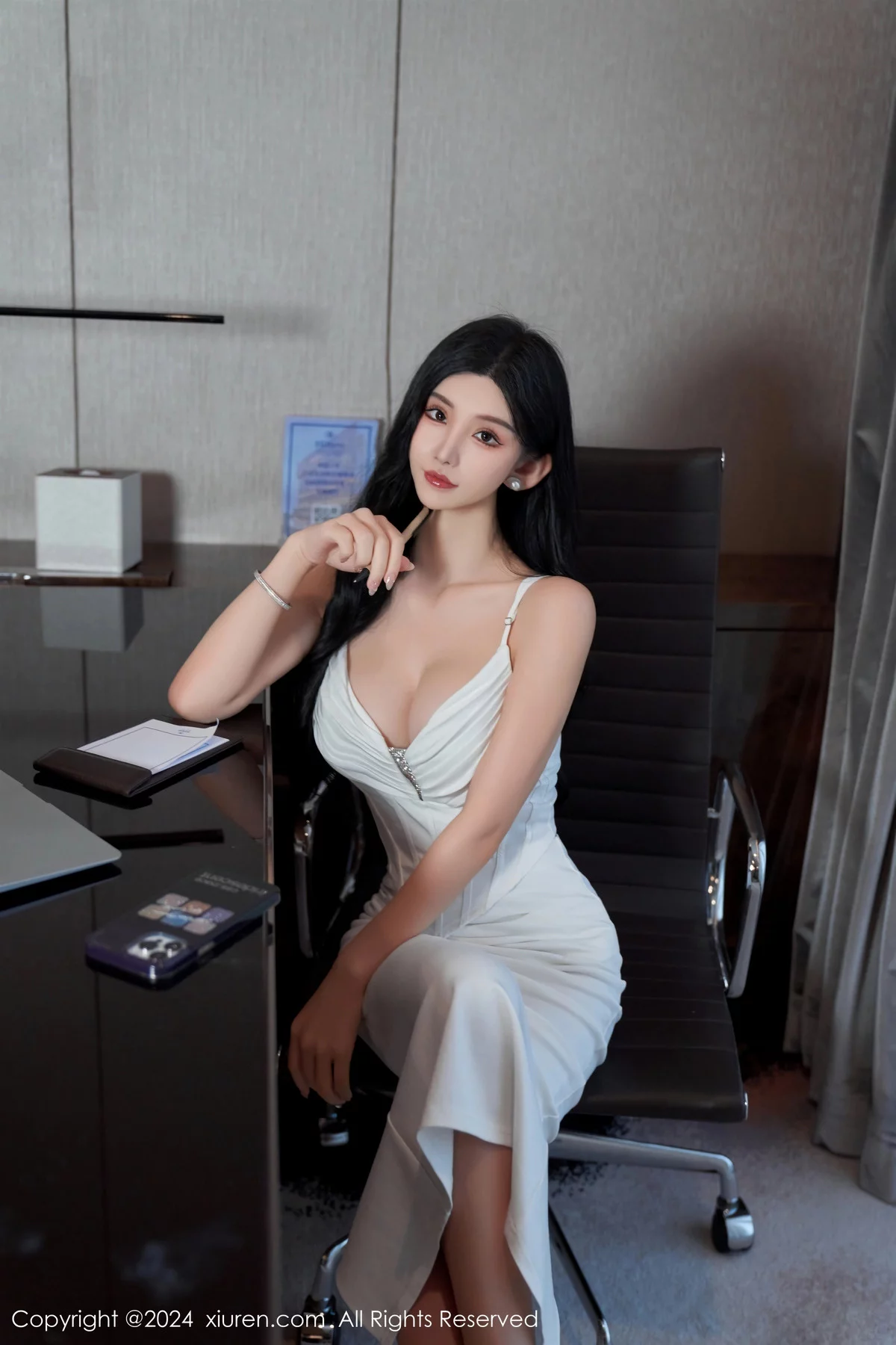 秀人集.com_[XiuRen秀人网]No.7921_女神周于希Sally性感白色内衣配开档肉丝秀完美身材诱惑写真94P