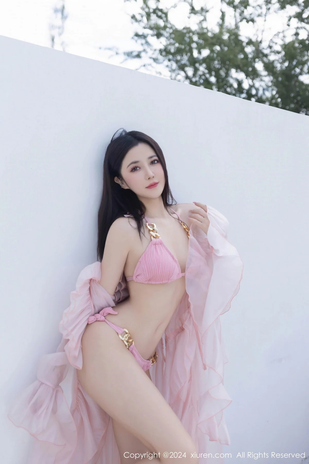 秀人集.com_[XiuRen秀人网]No.7920_模特鱼子酱Fish泳池边性感粉色比基尼服饰秀曼妙身姿诱惑写真81P