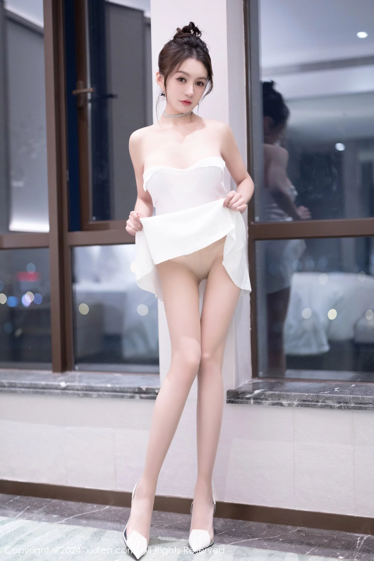 秀人集.com_[XiuRen秀人网]No.7927_模特唐宁宁白色露肩长裙+性感粉色情趣服饰秀惹火身材诱惑写真81P