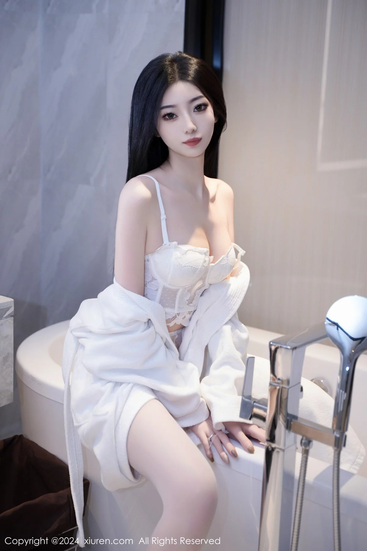 秀人集.com_[XiuRen秀人网]No.7960_模特安琪Yee白色睡袍露性感白色蕾丝情趣内衣秀丰腴身材诱惑写真64P