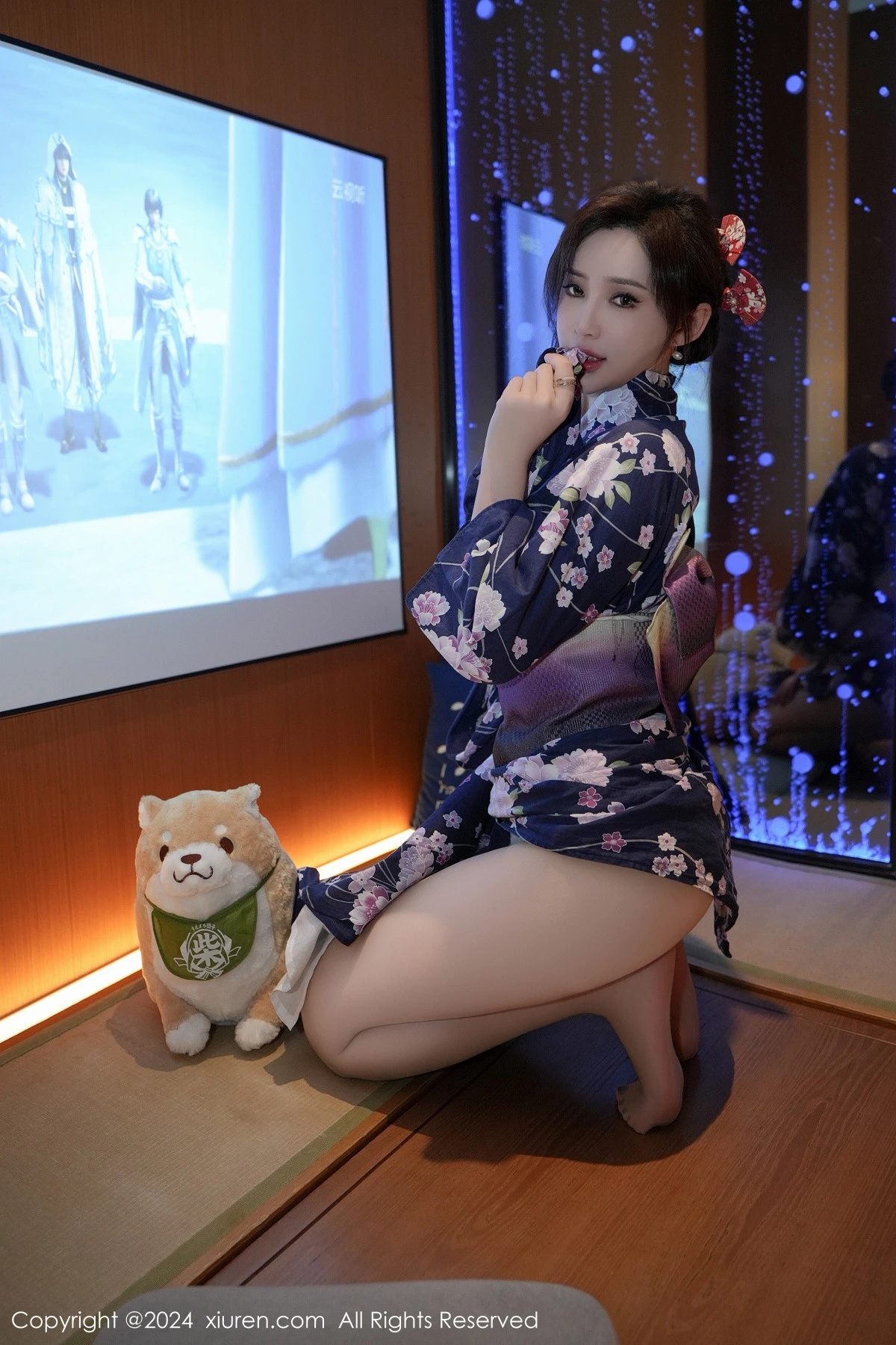 秀人集.com_[XiuRen秀人网]No.7975_女神Carol周妍希深蓝色日式和服配超薄肉丝秀丰满身材诱惑写真70P