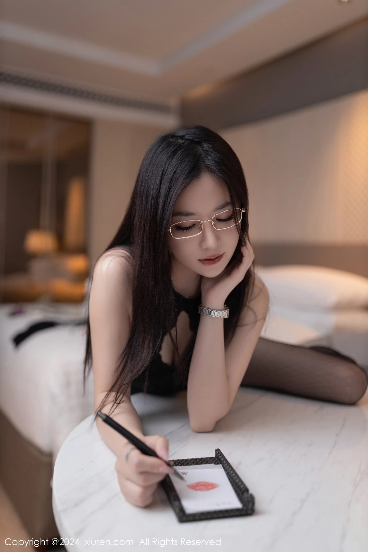 秀人集.com_[XiuRen秀人网]No.7992_模特鱼子酱Fish性感黑色蕾丝情趣内衣配超薄黑丝极致魅惑写真80P