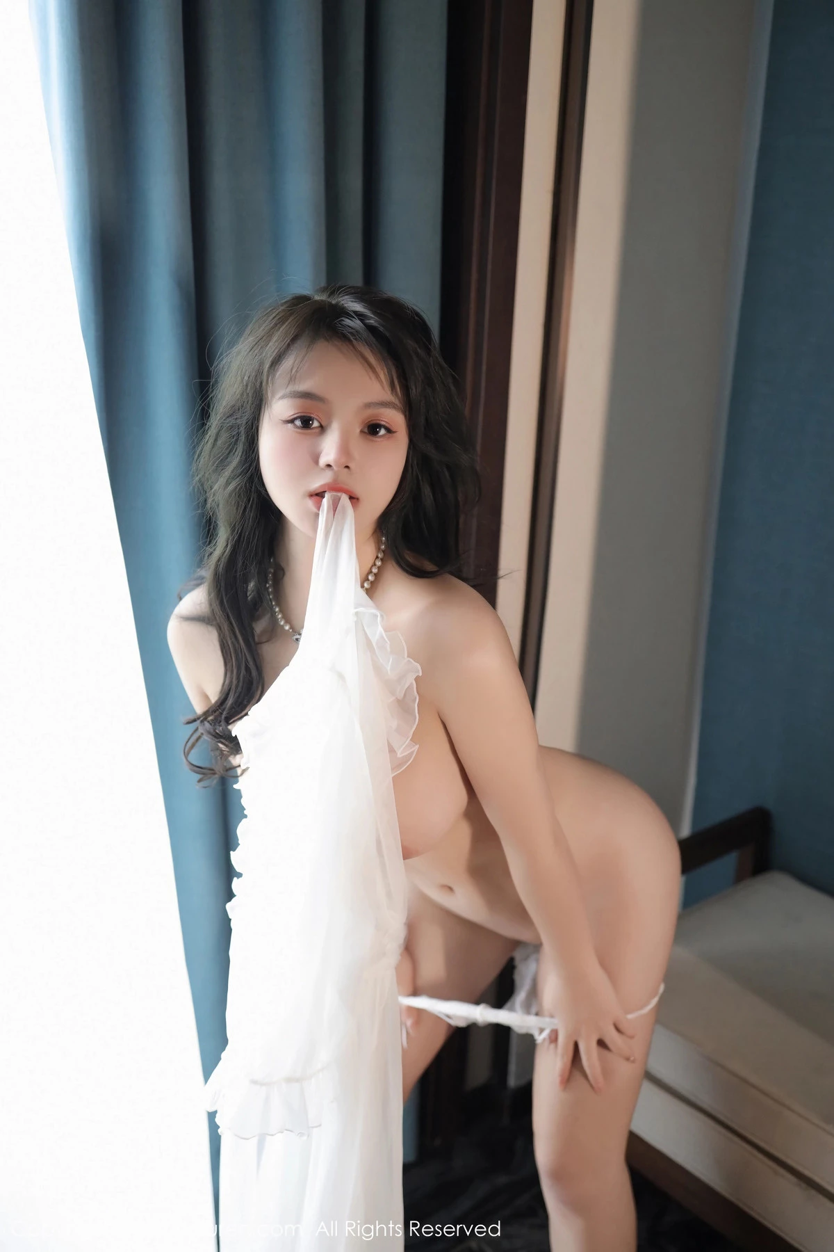 秀人集.com_[XiuRen秀人网]No.8106_模特沈思怡私房性感白色轻透情趣睡裙真空秀惹火身材诱惑写真69P