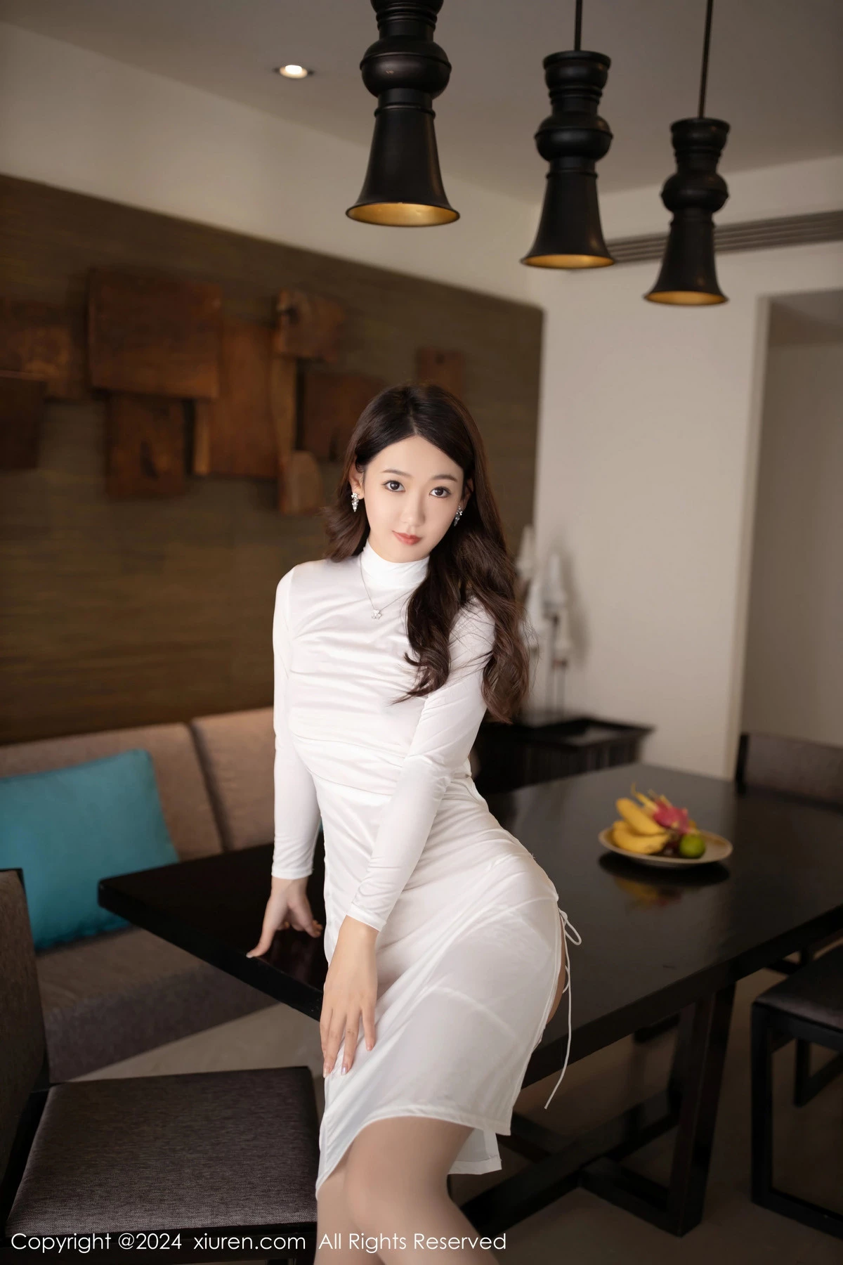 秀人集.com_[XiuRen秀人网]No.8110_模特唐安琪沙滩场景性感白色连衣短裙配白丝吊袜完美诱惑写真79P