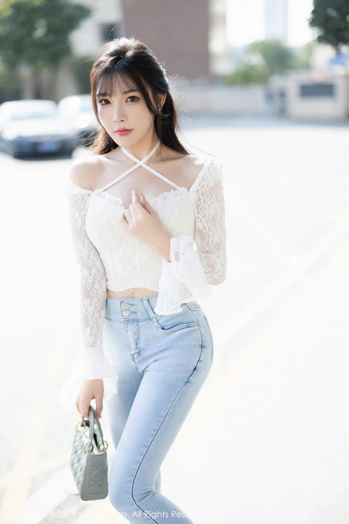 秀人集.com_[XiuRen秀人网]No.8147_女神徐莉芝Booty白色上衣配牛仔裤+黑色薄纱服秀曼妙身姿写真87P