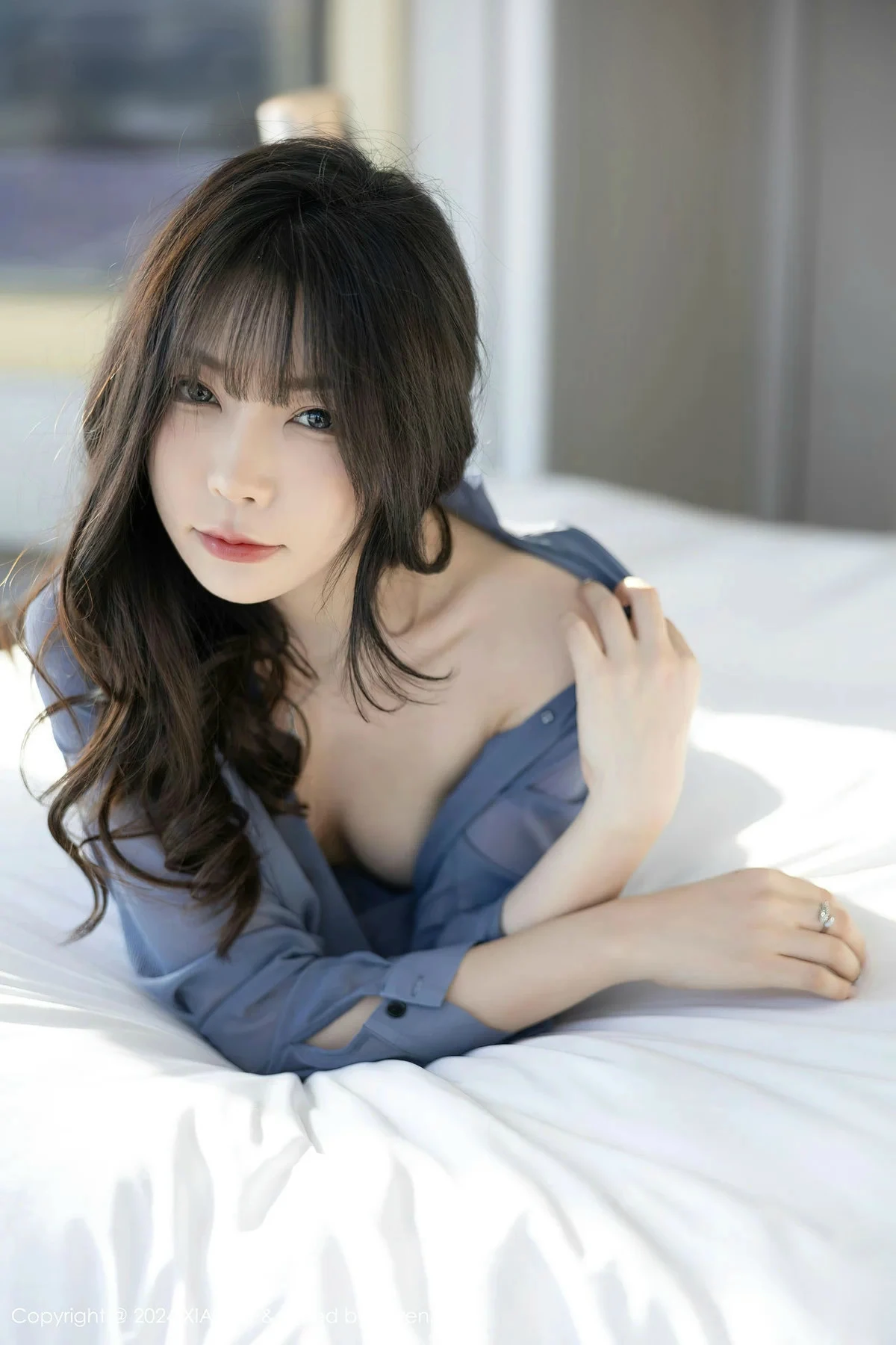 秀人集.com_[XiaoYu画语界]Vol.1219_女神徐莉芝Booty蓝灰上衣配短裙露性感内衣秀曼妙身姿诱惑写真92P