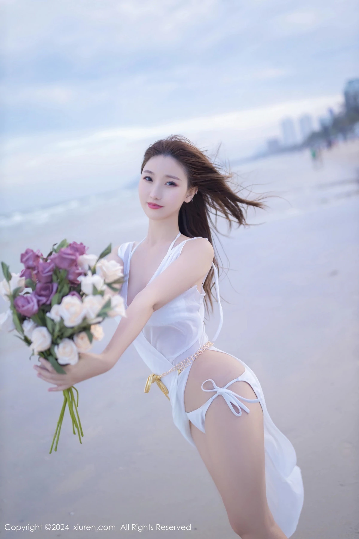 秀人集.com_[XiuRen秀人网]No.8123_模特杏子Yada户外性感白色比基尼服饰秀完美身材迷人诱惑写真81P