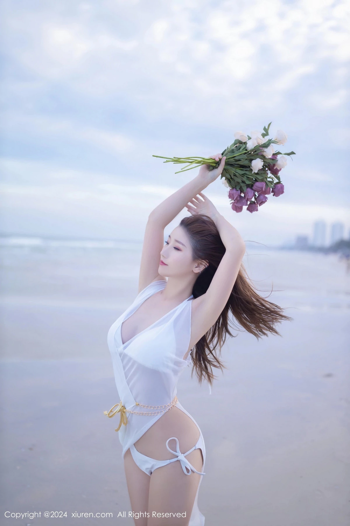 秀人集.com_[XiuRen秀人网]No.8123_模特杏子Yada户外性感白色比基尼服饰秀完美身材迷人诱惑写真81P