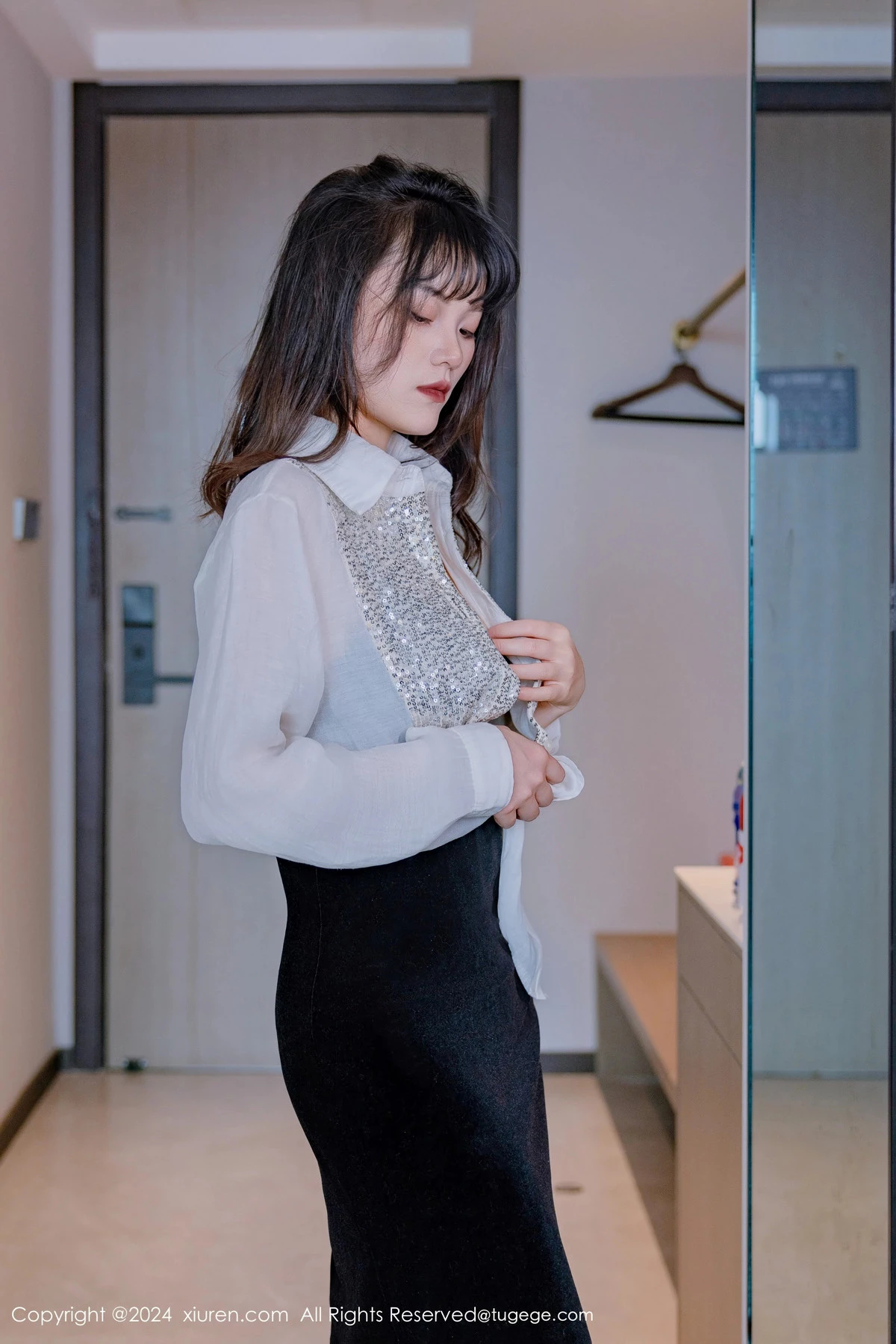 秀人集.com_[XiuRen秀人网]No.8353_模特唐安诺私房性感黑色蕾丝内衣配超薄黑丝秀曼妙身姿诱惑写真55P