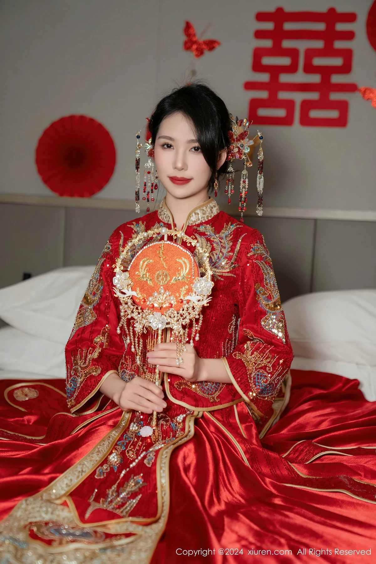秀人集.com_[XiuRen秀人网]No.8376_模特利世性感红色新娘妆露红色内衣配超薄闪亮肉丝完美诱惑写真95P