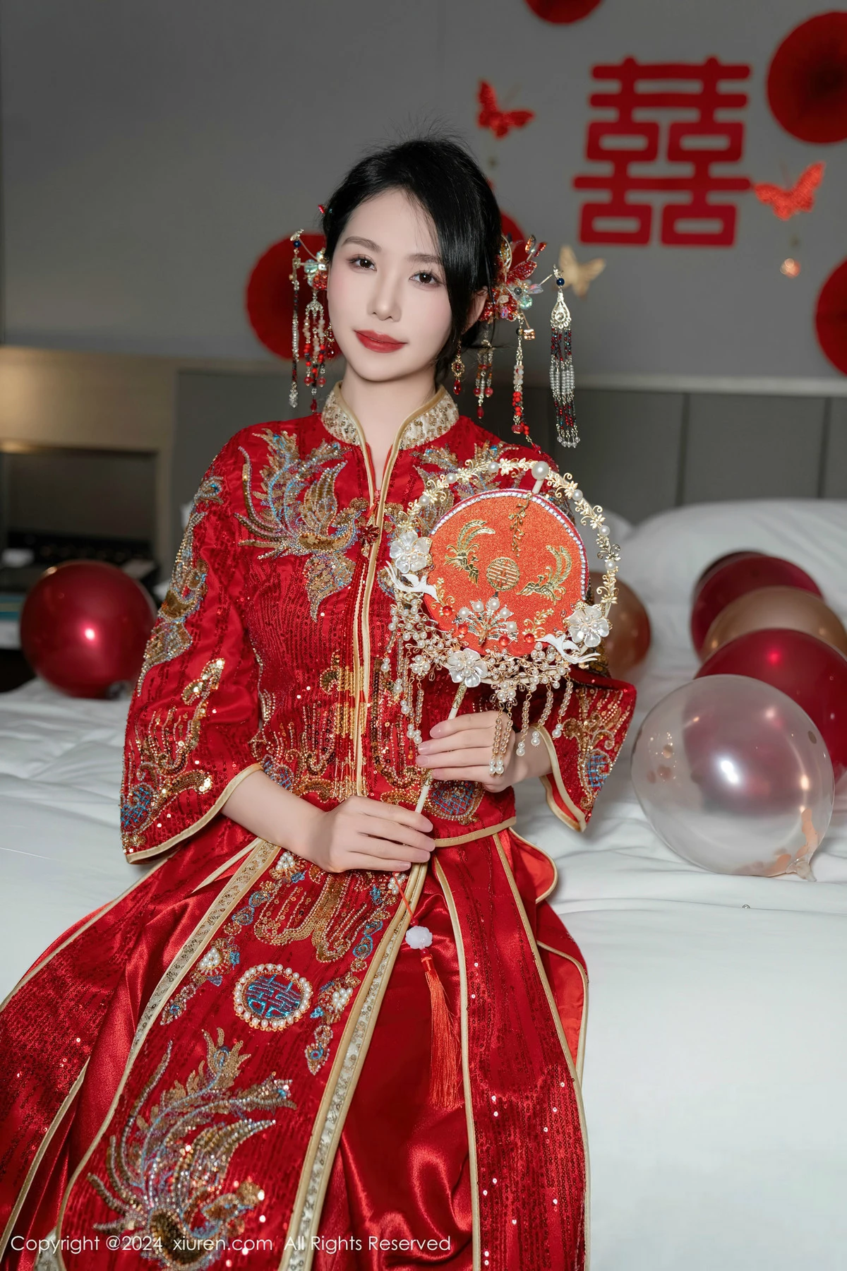 秀人集.com_[XiuRen秀人网]No.8376_模特利世性感红色新娘妆露红色内衣配超薄闪亮肉丝完美诱惑写真95P