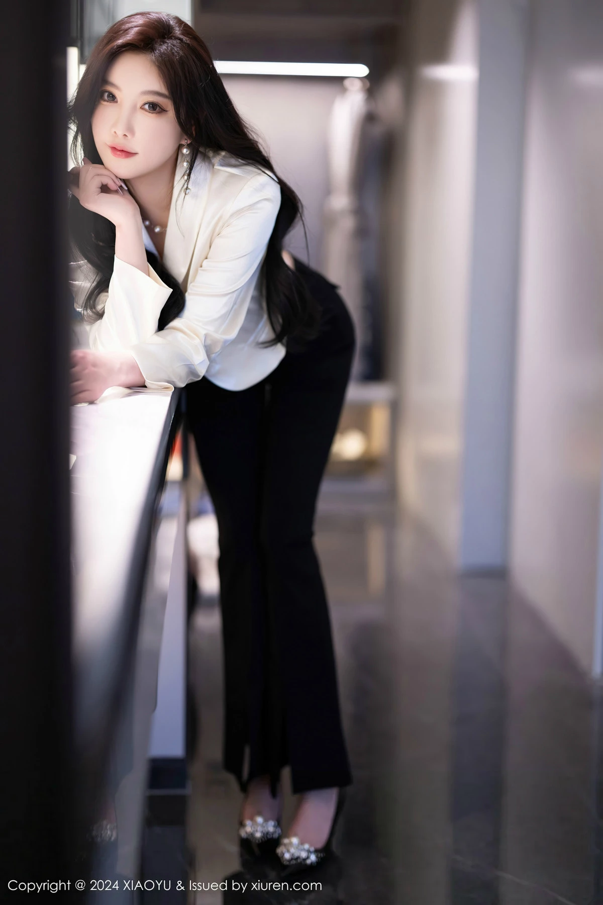 秀人集.com_[XiaoYu画语界]Vol.1233_女神杨晨晨Yome性感白色蕾丝内衣+黑色情趣内衣完美诱惑写真80P