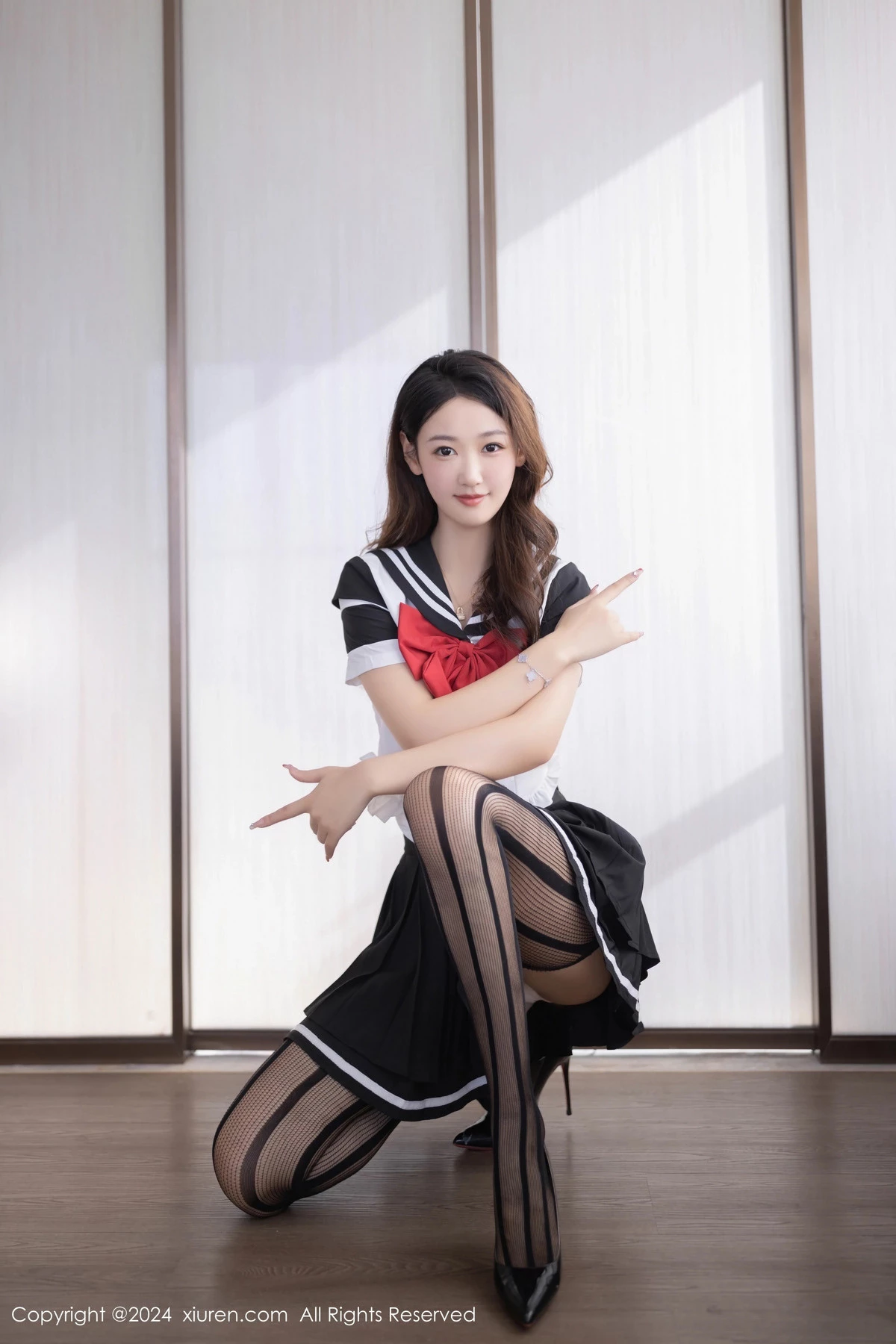 秀人集.com_[XiuRen秀人网]No.8287_模特唐安琪私房性感白色内衣配黑丝吊袜秀曼妙身姿惹火诱惑写真80P