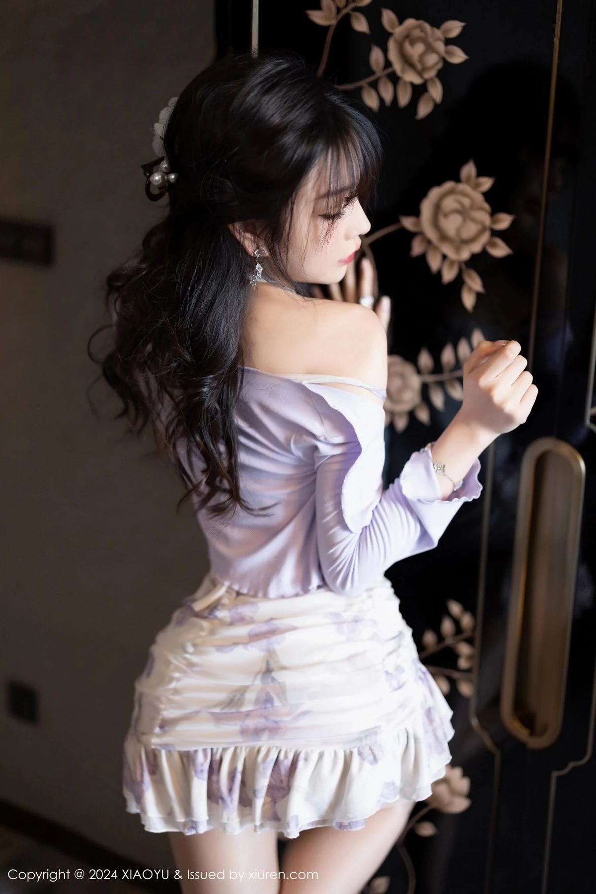 秀人集.com_[XiaoYu画语界]Vol.1224_女神徐莉芝Booty轻透薄纱情趣服配开档白丝秀曼妙身姿诱惑写真87P