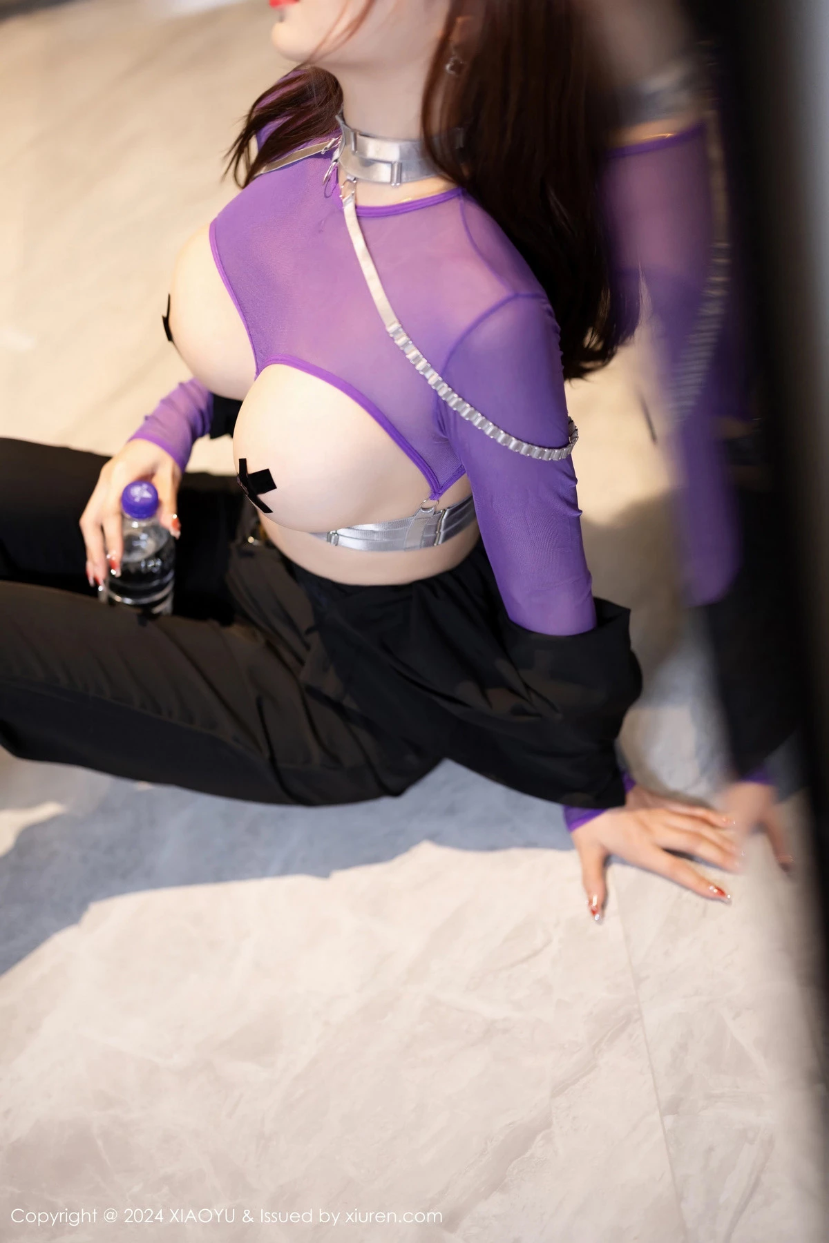 秀人集.com_[XiaoYu画语界]Vol.1225_模特小蛮妖Yummy性感紫色情趣内衣配黑丝袜秀惹火身材诱惑写真81P