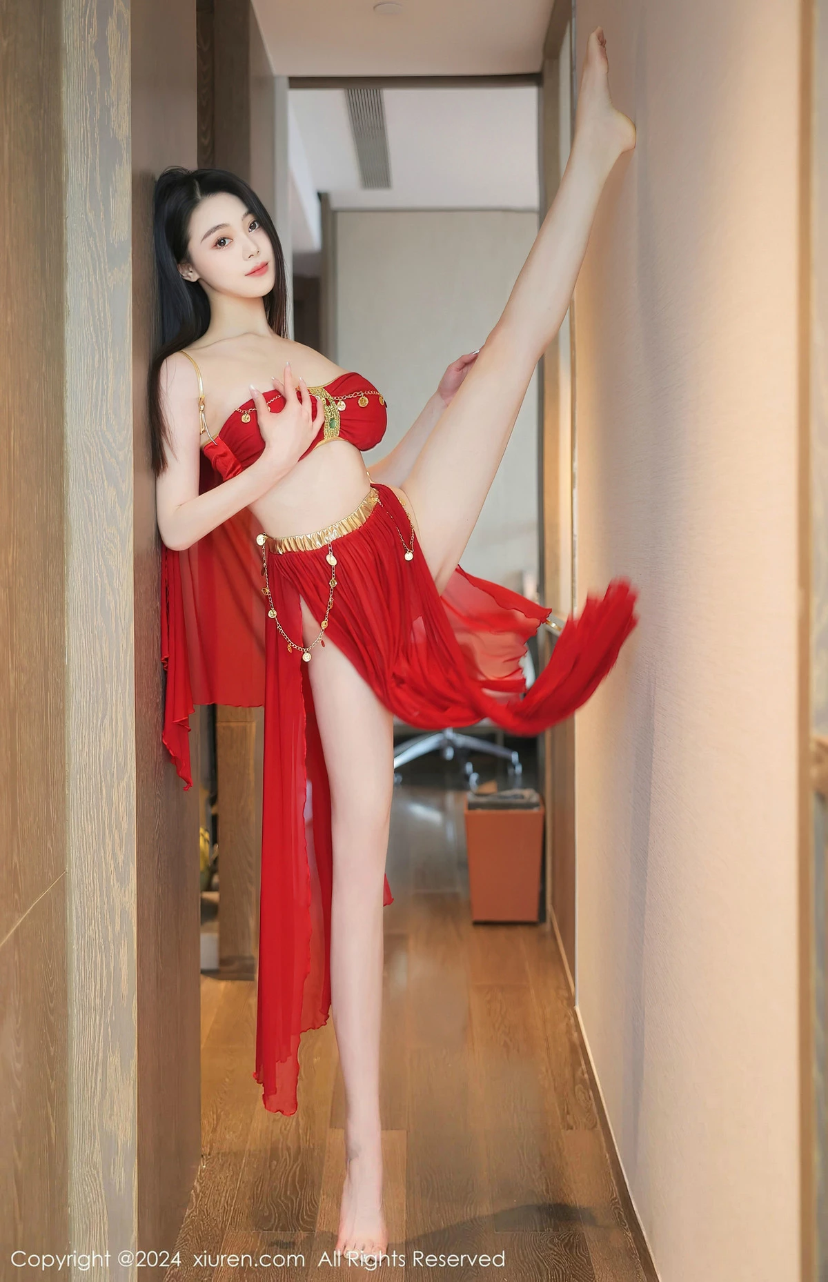 秀人集.com_[XiuRen秀人网]No.8420_模特清妙异域舞娘装扮性感红色舞裙秀曼妙身姿修长美腿迷人写真93P