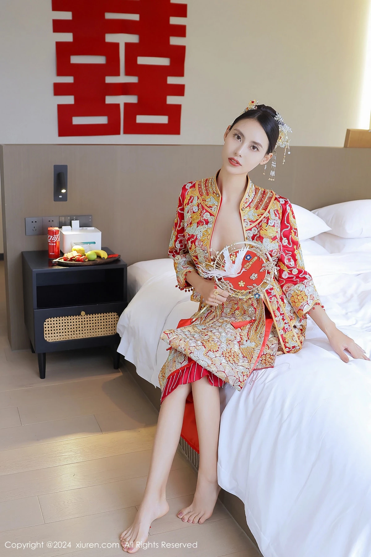 秀人集.com_[XiuRen秀人网]No.8534_模特Lingyu69新娘主题性感红色中式新娘服饰秀惹火身段诱惑写真77P