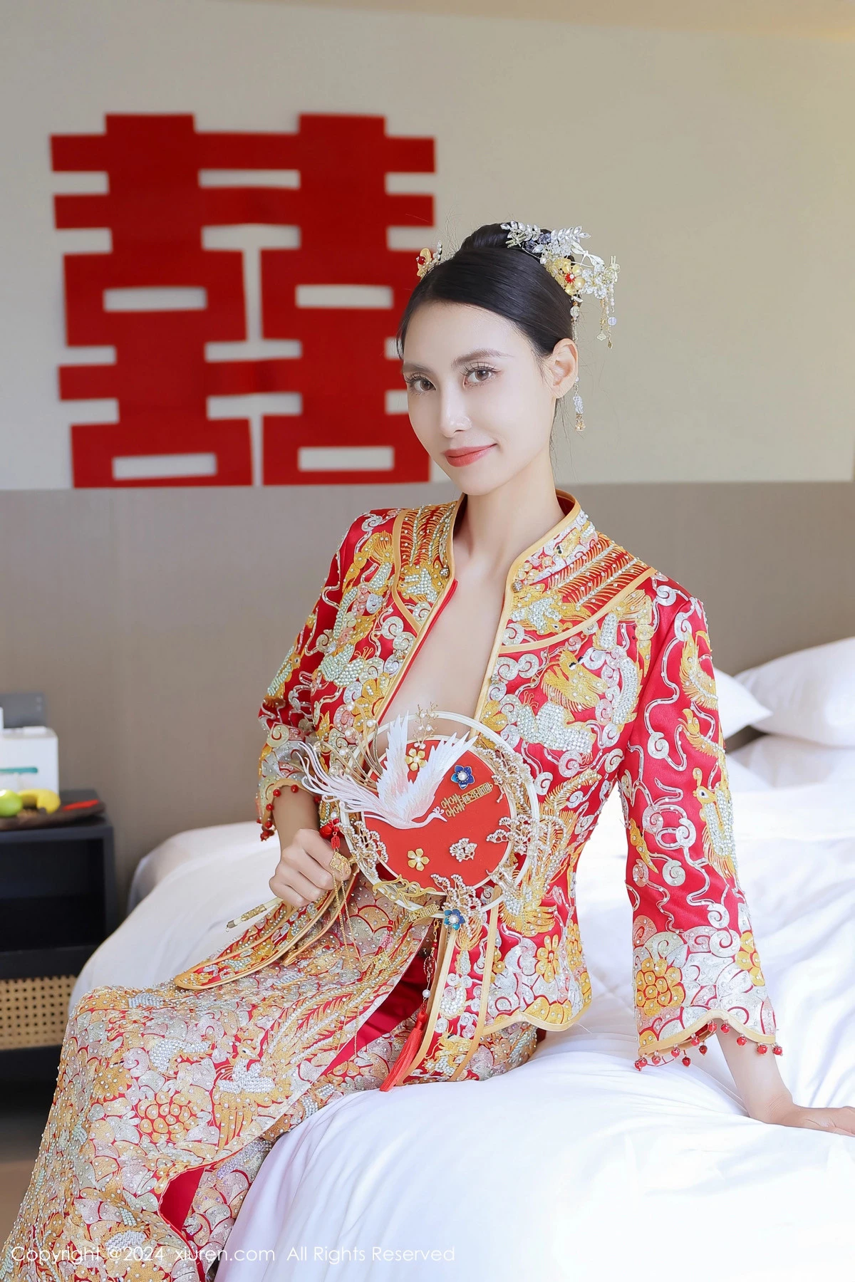 秀人集.com_[XiuRen秀人网]No.8534_模特Lingyu69新娘主题性感红色中式新娘服饰秀惹火身段诱惑写真77P