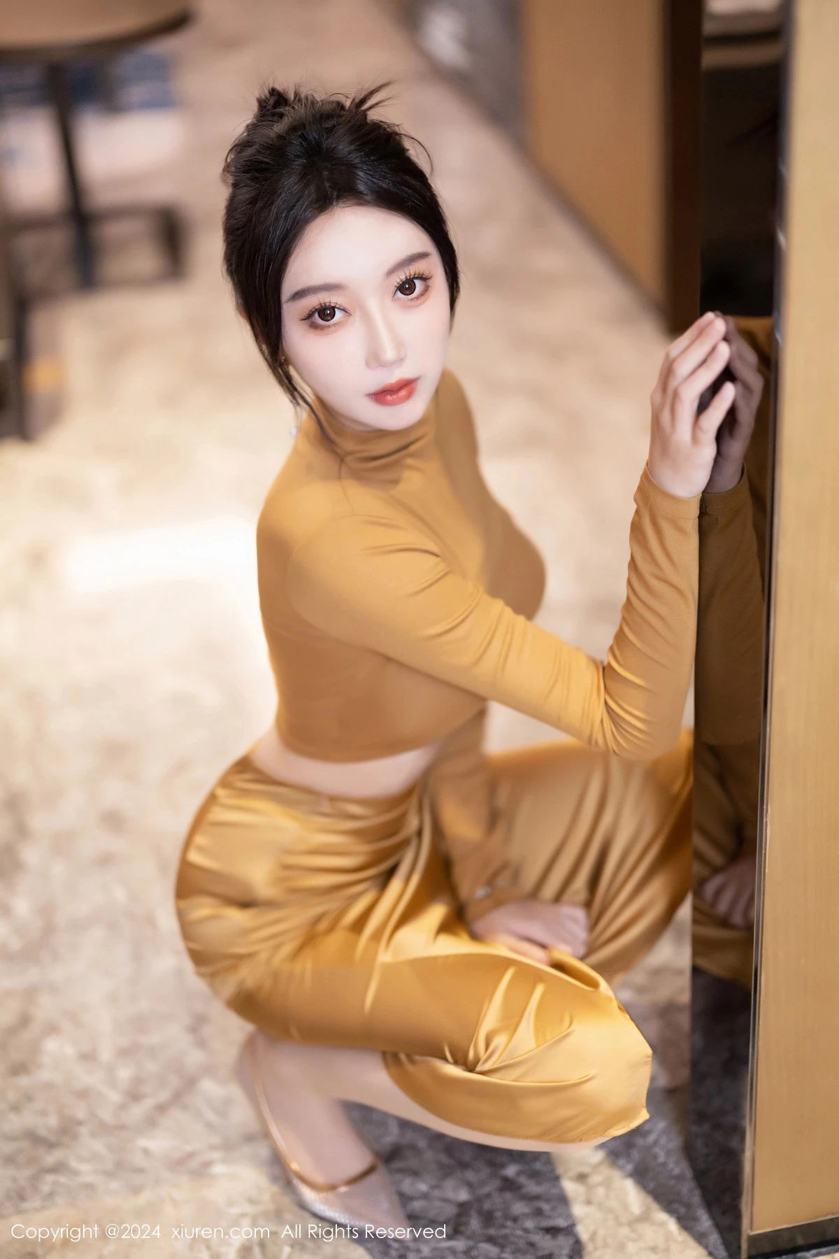 秀人集.com_[XiuRen秀人网]No.8574_模特玥儿玥性感黄色长裙配原色丝袜+黑色情趣内衣惹火诱惑写真81P