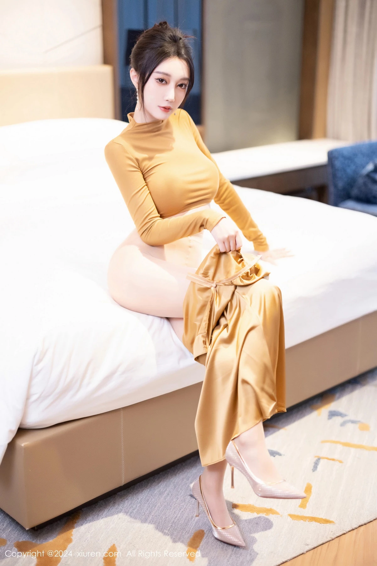 秀人集.com_[XiuRen秀人网]No.8574_模特玥儿玥性感黄色长裙配原色丝袜+黑色情趣内衣惹火诱惑写真81P