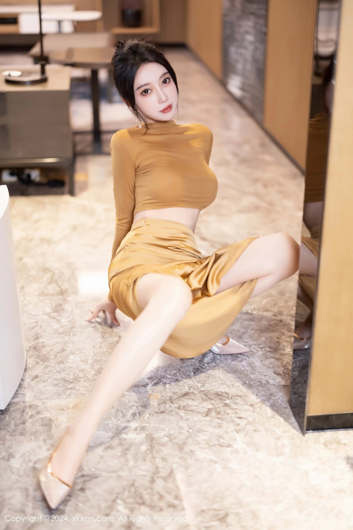 秀人集.com_[XiuRen秀人网]No.8574_模特玥儿玥性感黄色长裙配原色丝袜+黑色情趣内衣惹火诱惑写真81P