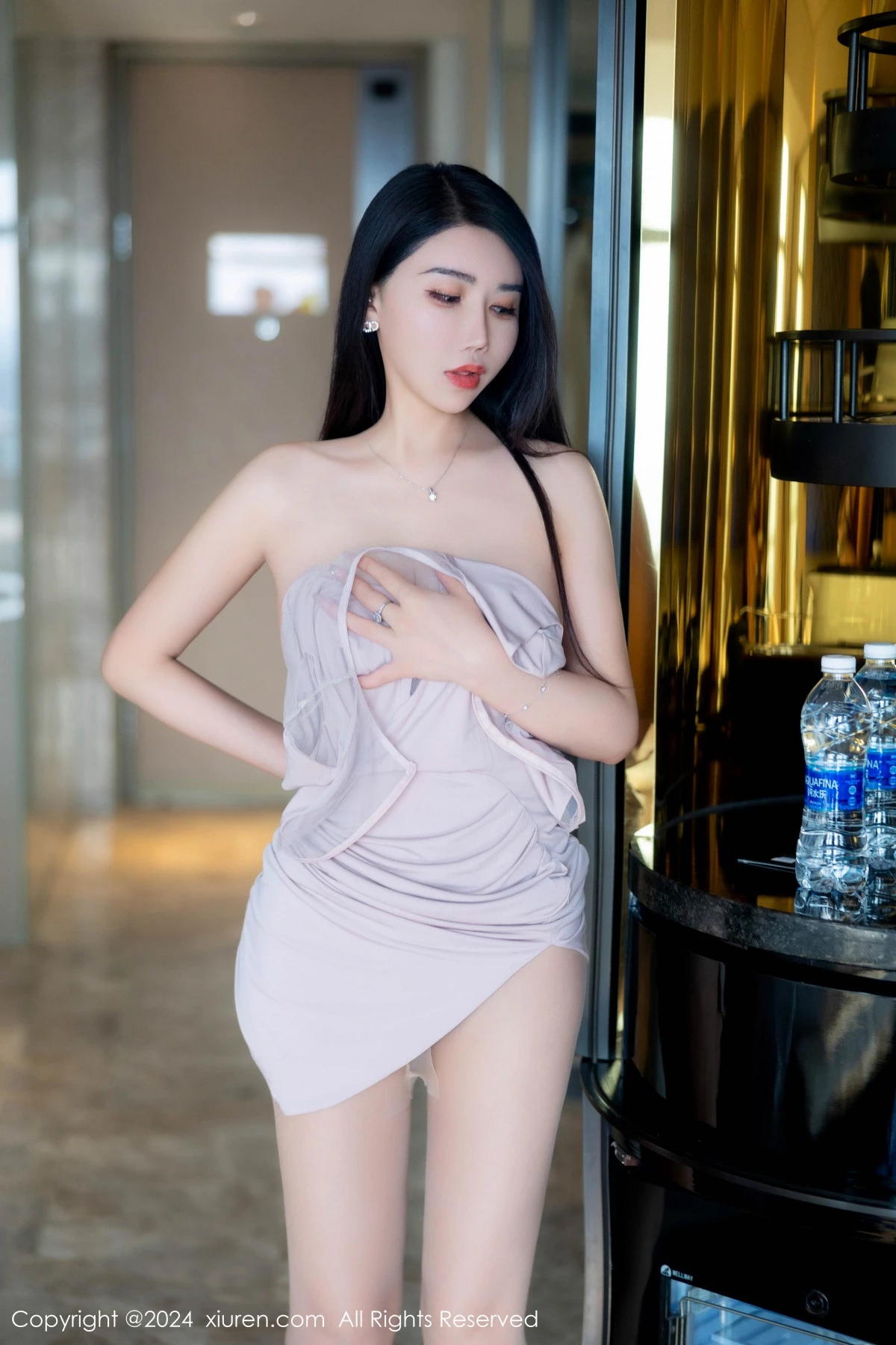 秀人集.com_[XiuRen秀人网]No.8655_模特李若汐性感粉色服饰配超薄无内肉丝秀丰腴惹火身材诱惑写真83P