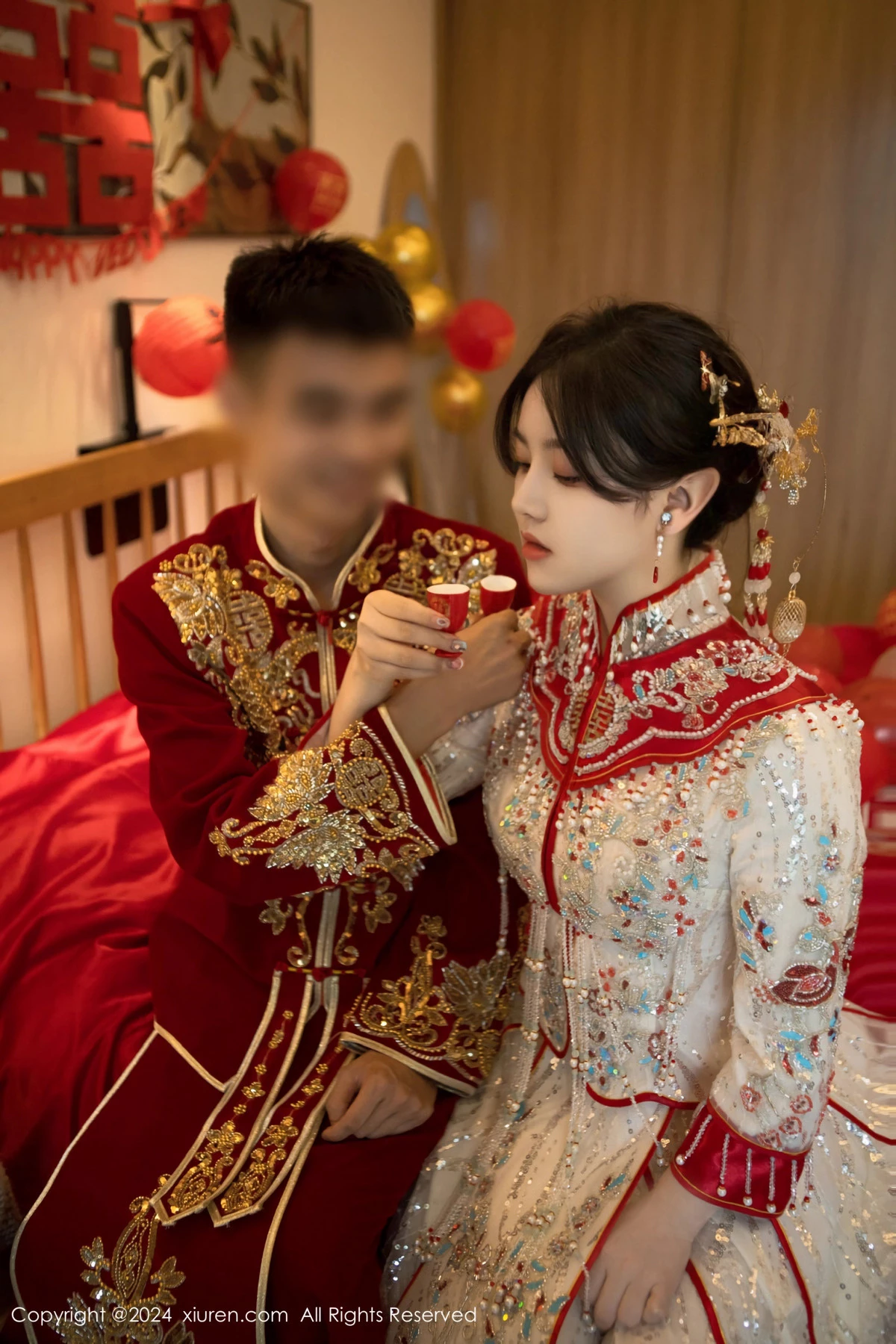 秀人集.com_[XiuRen秀人网]No.8780_模特豆瓣酱闹新娘主题红色新娘装配超薄肉丝秀丰腴身材诱惑写真111P