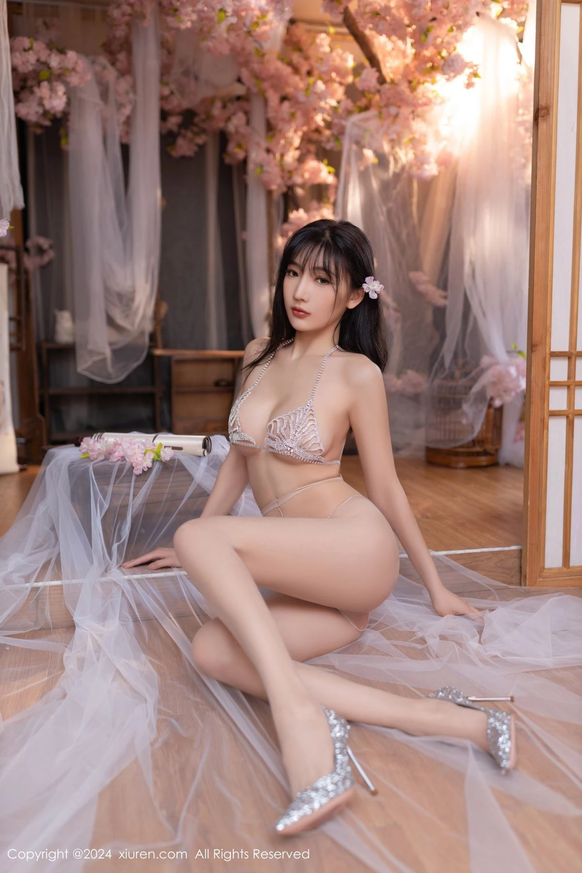 秀人集.com_[XiuRen秀人网]No.8807_模特陆萱萱性感白色轻透网纱配白色珍珠内衣秀惹火身材诱惑写真80P